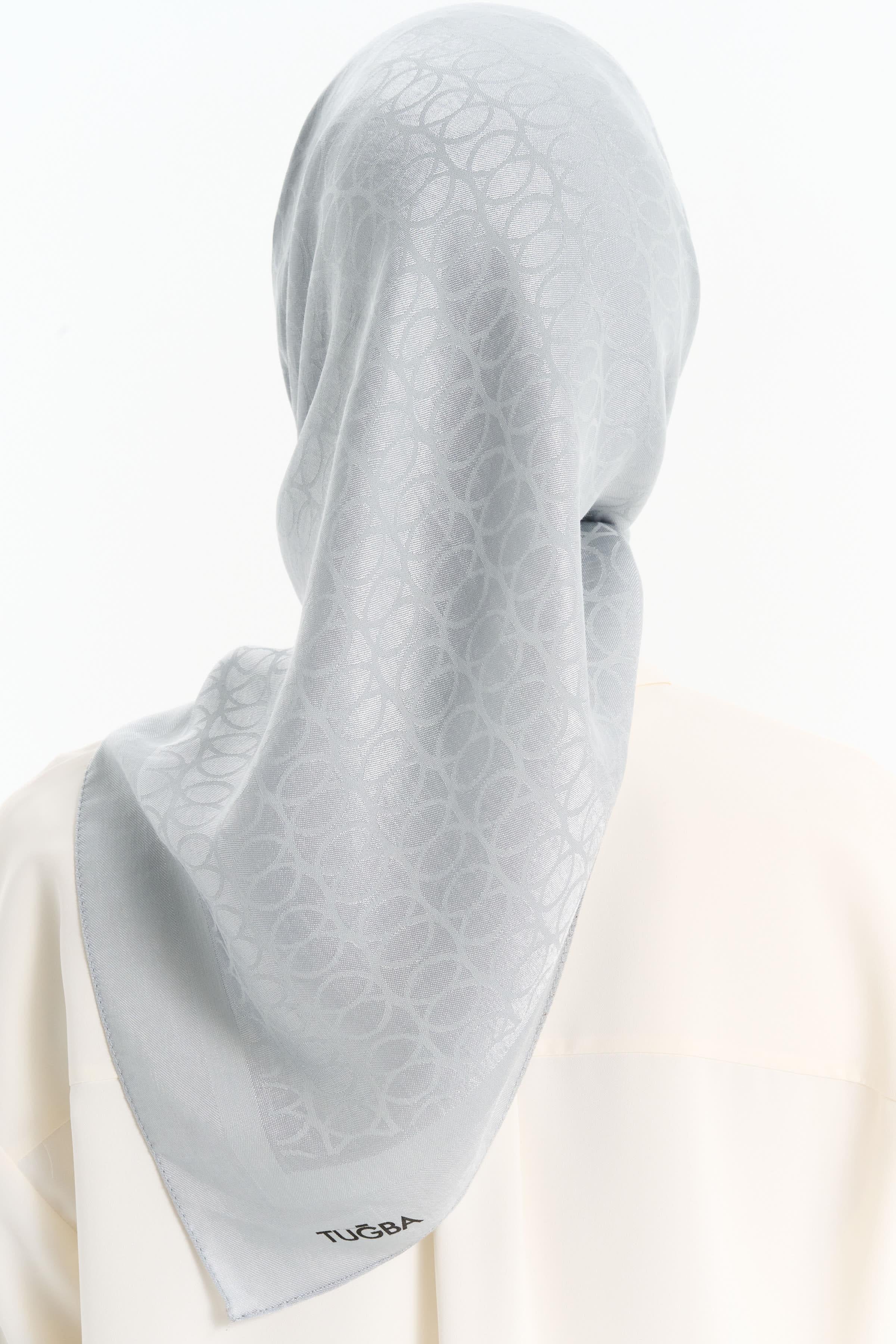 Natural Dairesel Desenli Eşarp - Gümüş TUGBA