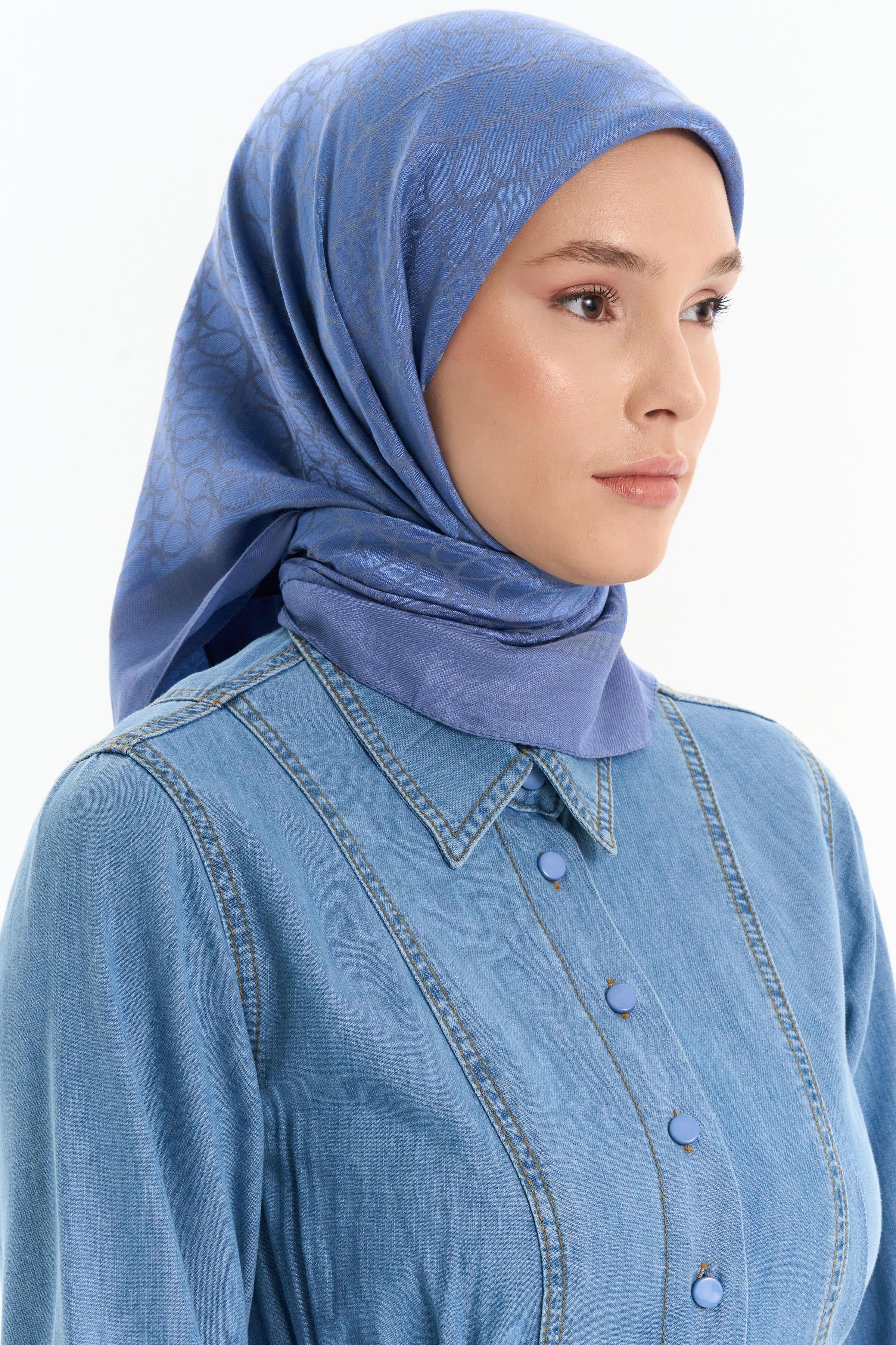 Natural Dairesel Desenli Eşarp - İndigo TUGBA