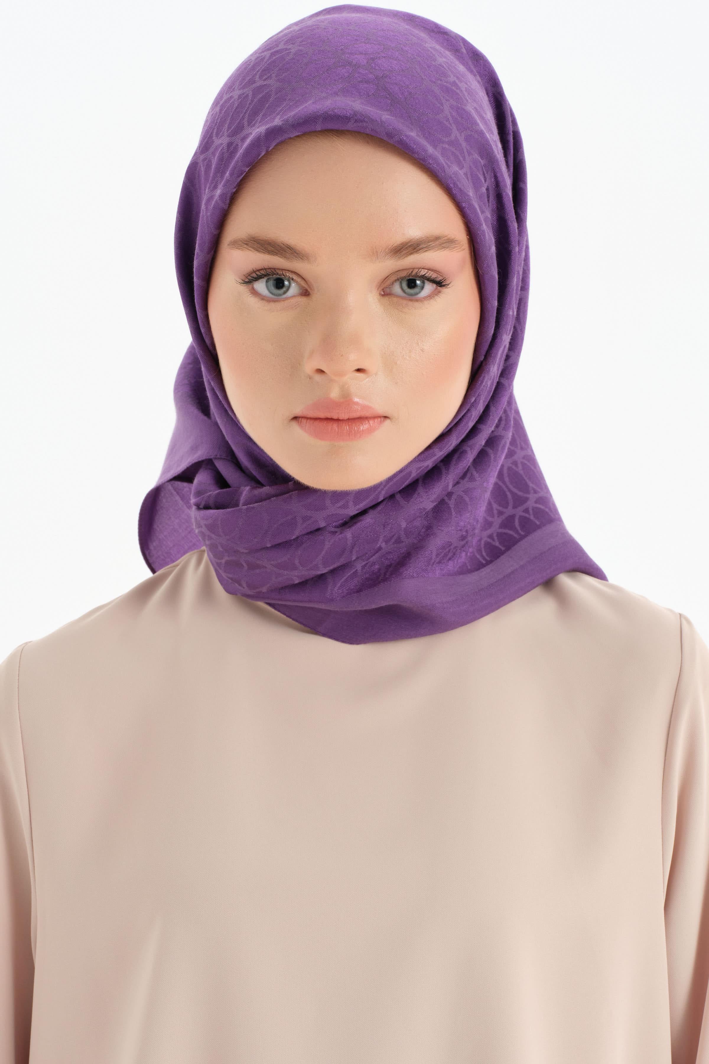 Natural Dairesel Desenli Eşarp - Mor TUGBA