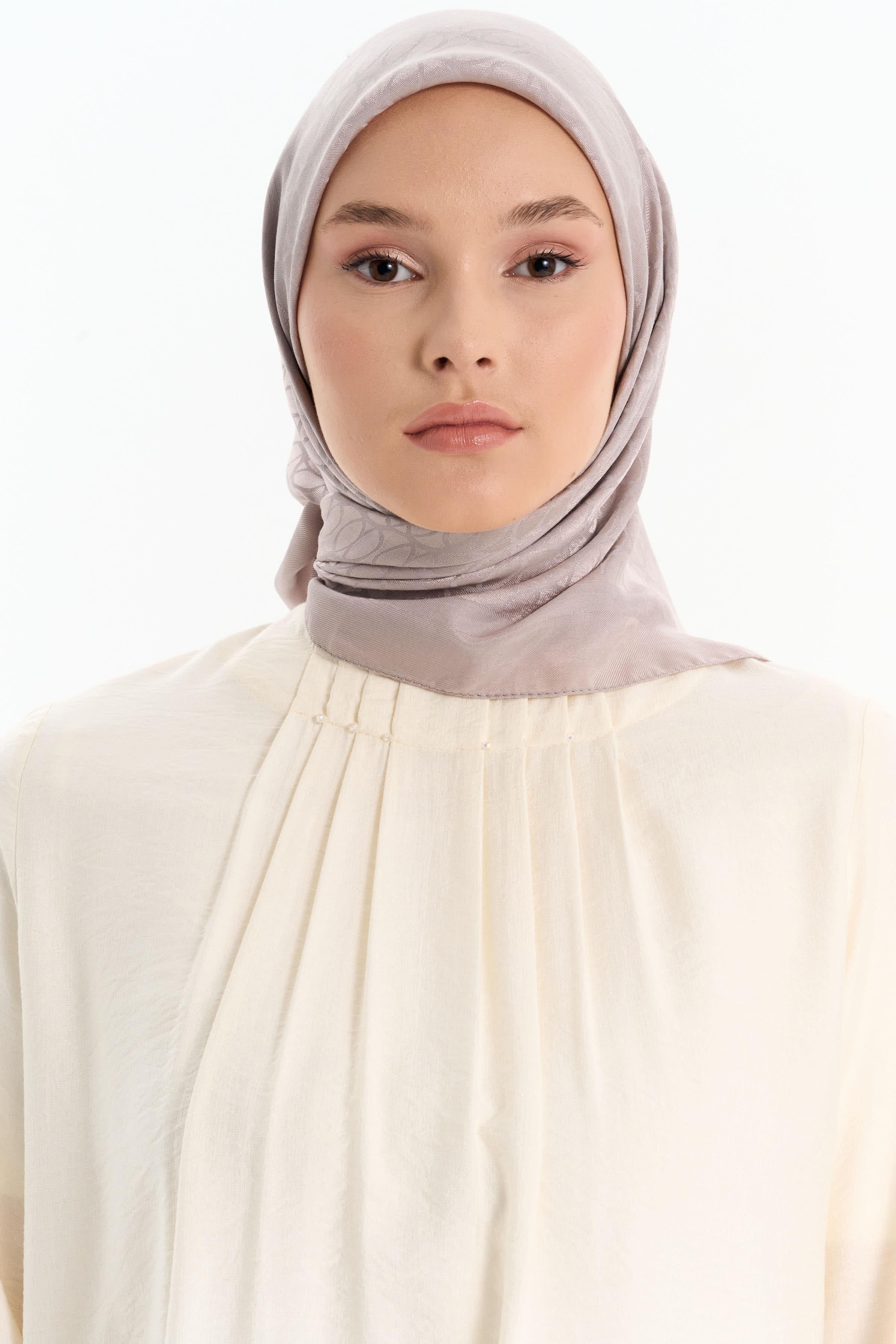 Natural Dairesel Desenli Eşarp - Taş TUGBA