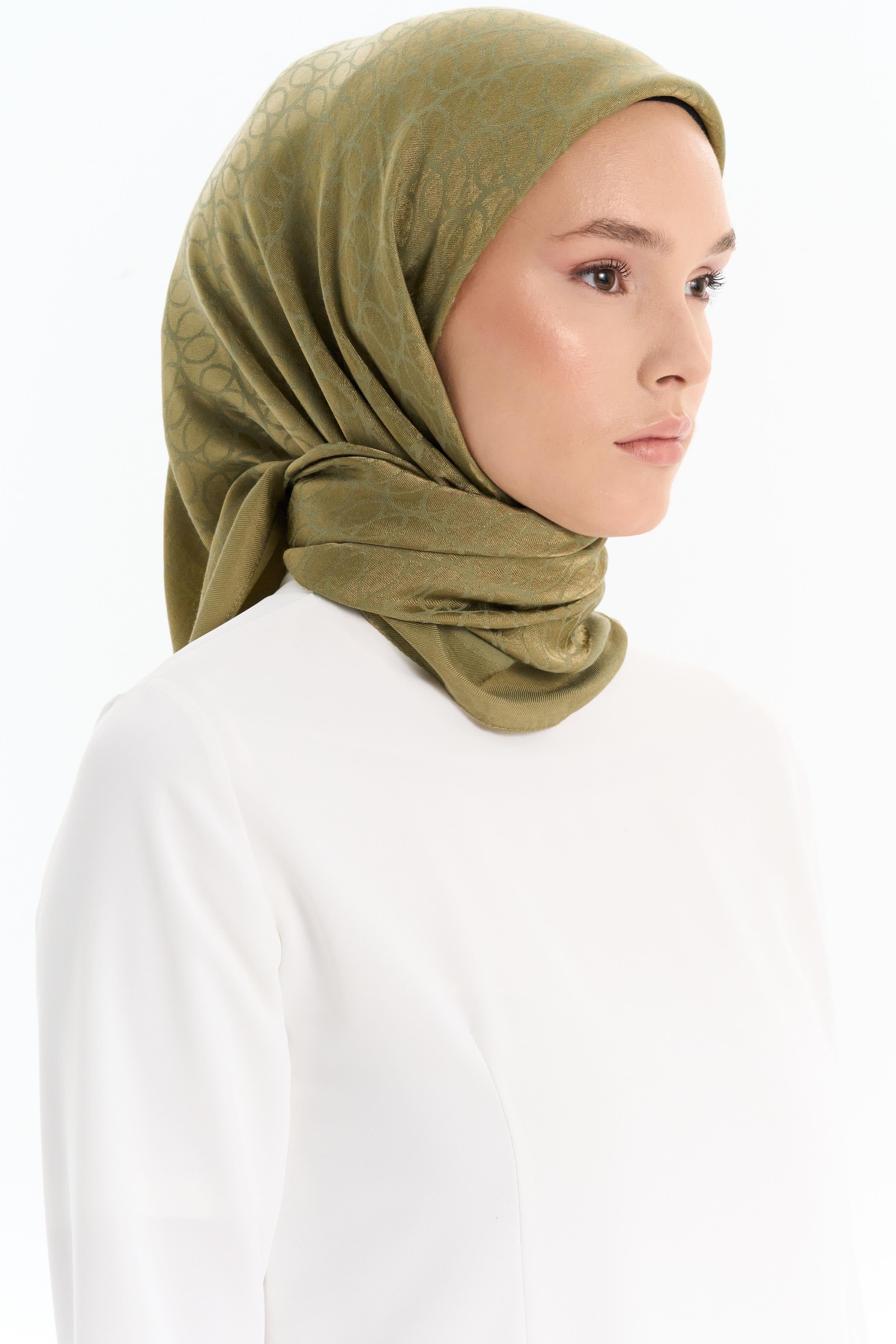 Natural Dairesel Desenli Eşarp - Yeşil TUGBA