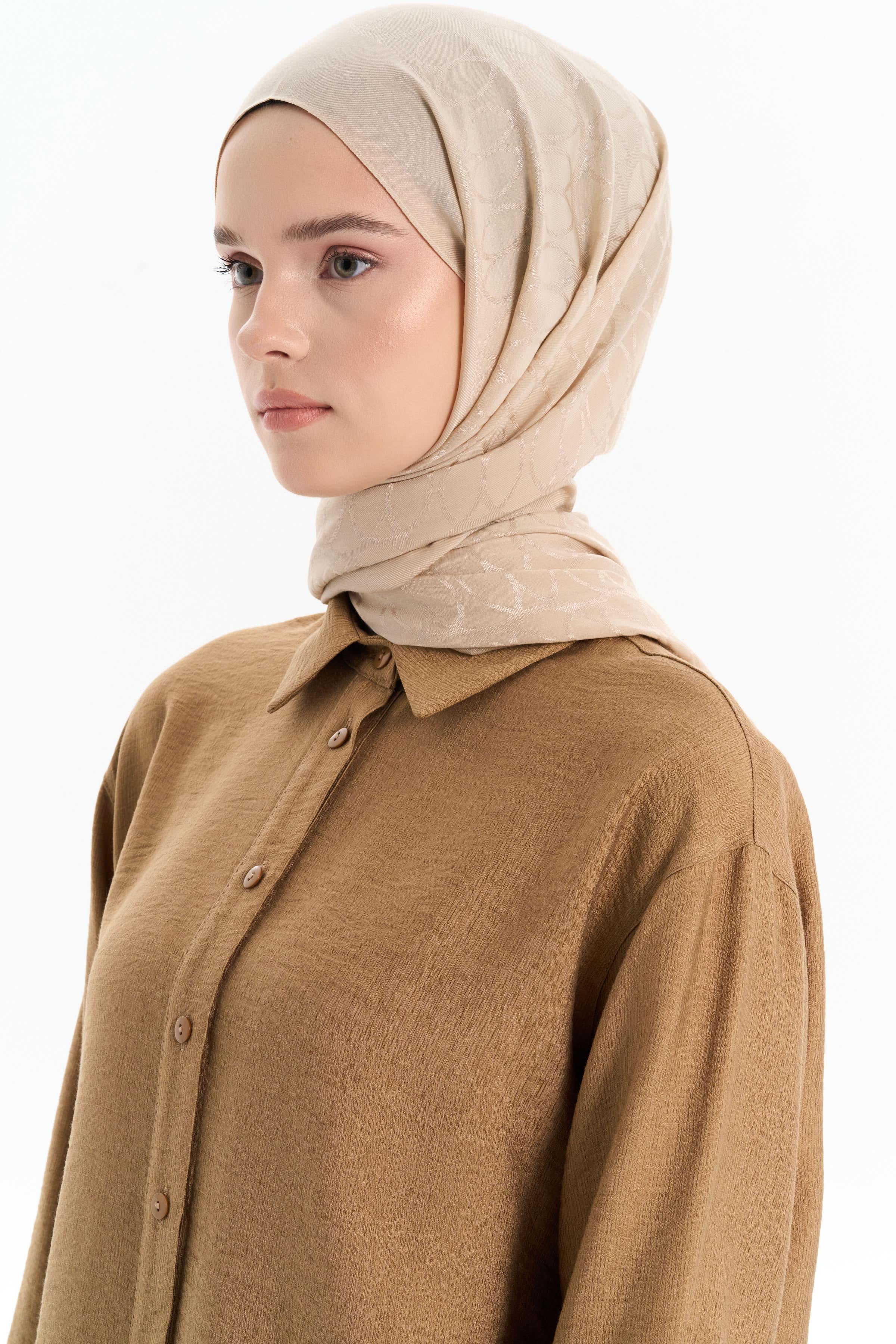 Natural Dairesel Desenli Şal - Bej TUGBA