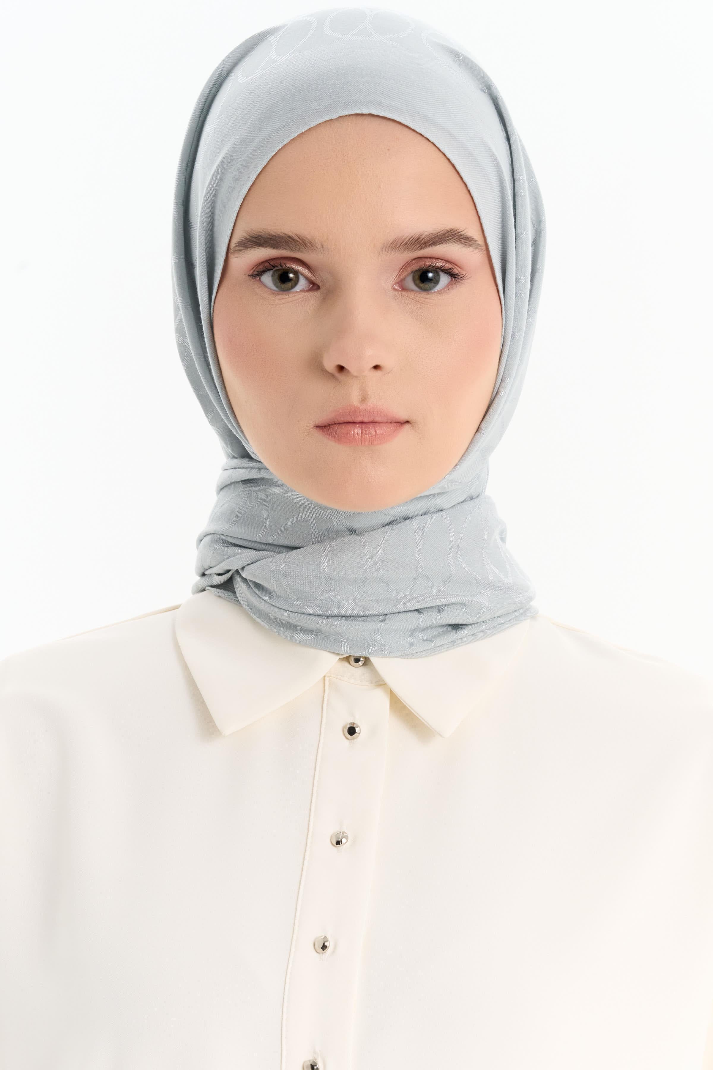 Natural Dairesel Desenli Şal - Gümüş TUGBA