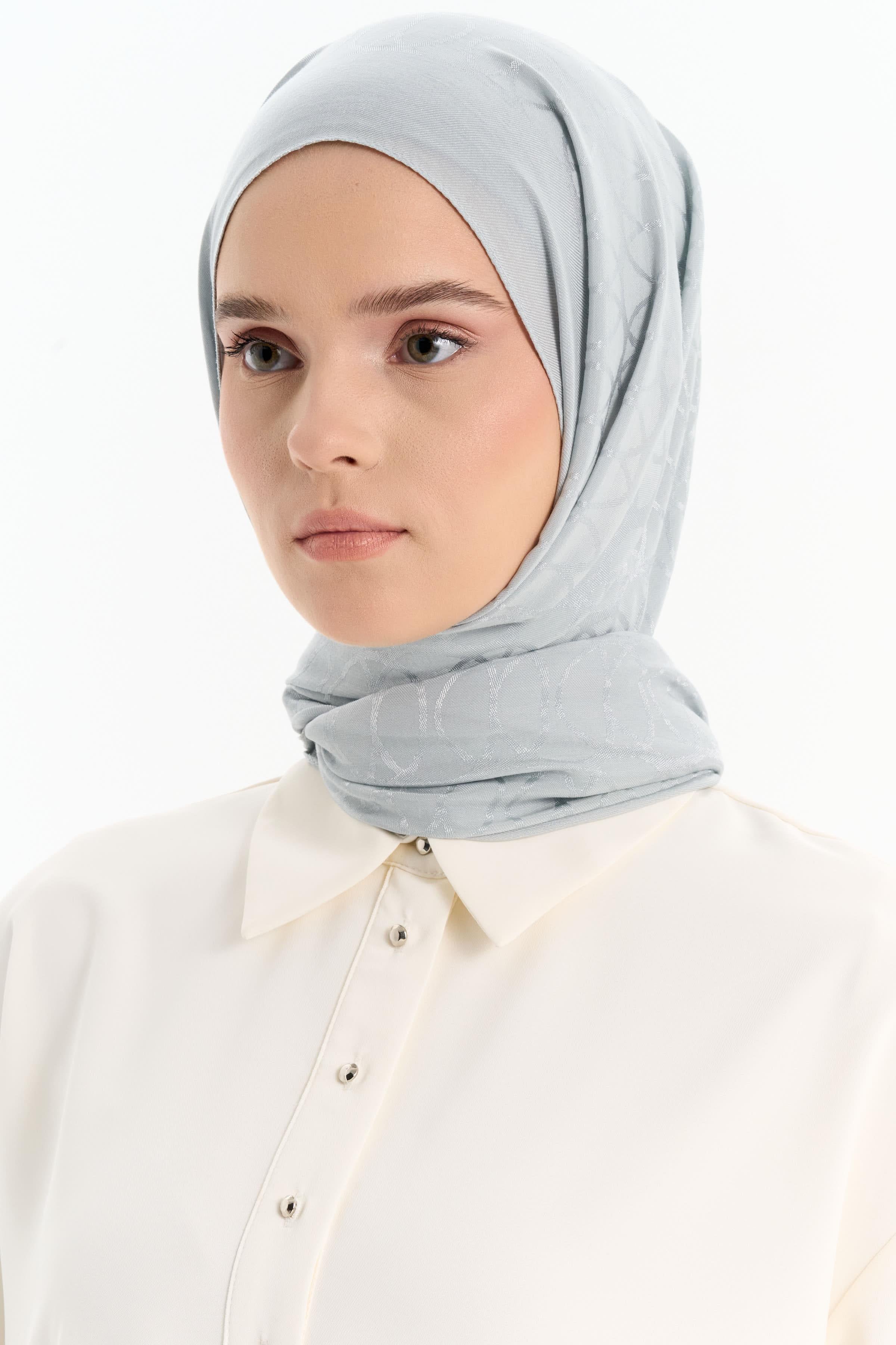 Natural Dairesel Desenli Şal - Gümüş TUGBA