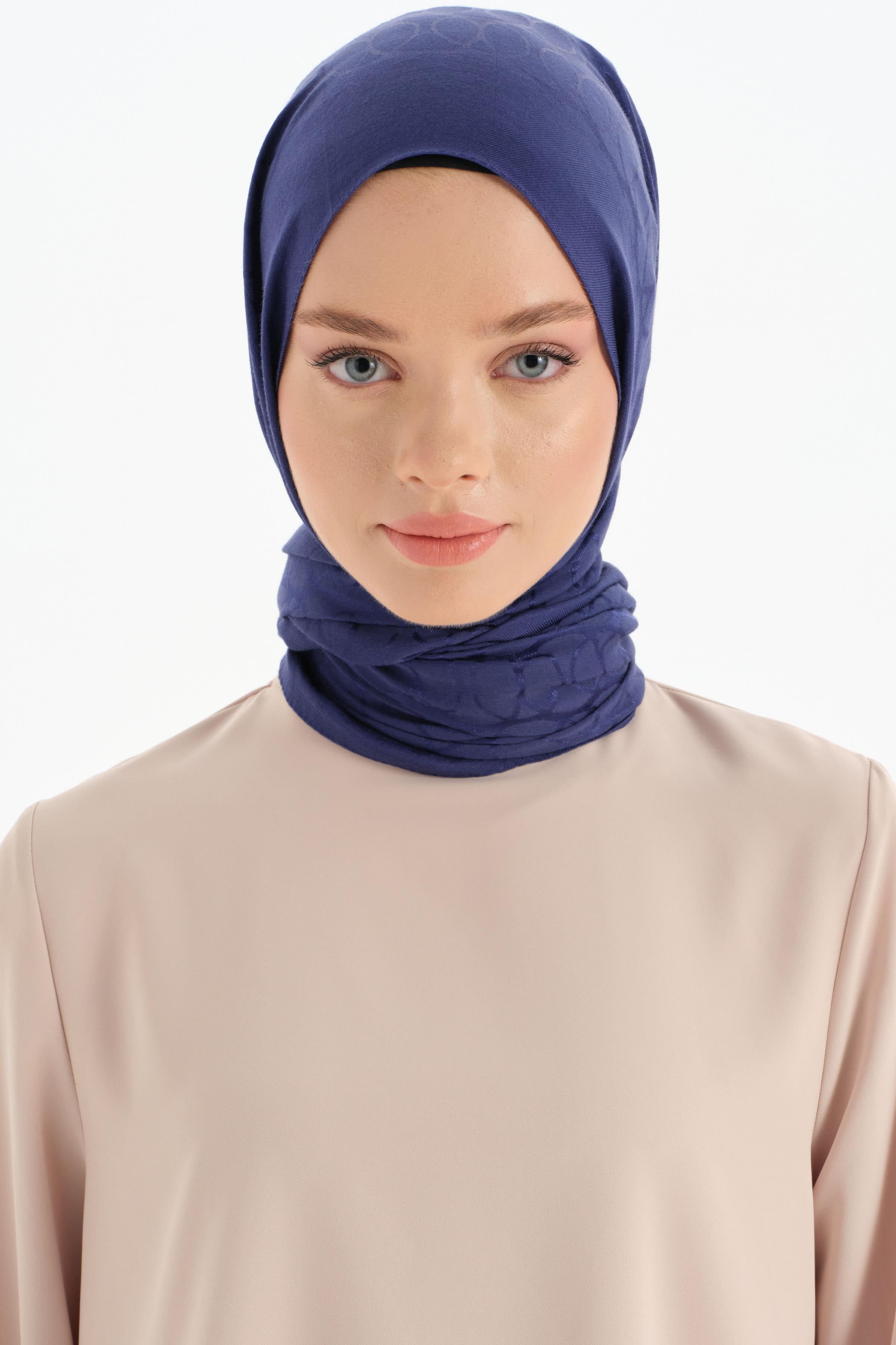 Natural Dairesel Desenli Şal - Lacivert TUGBA