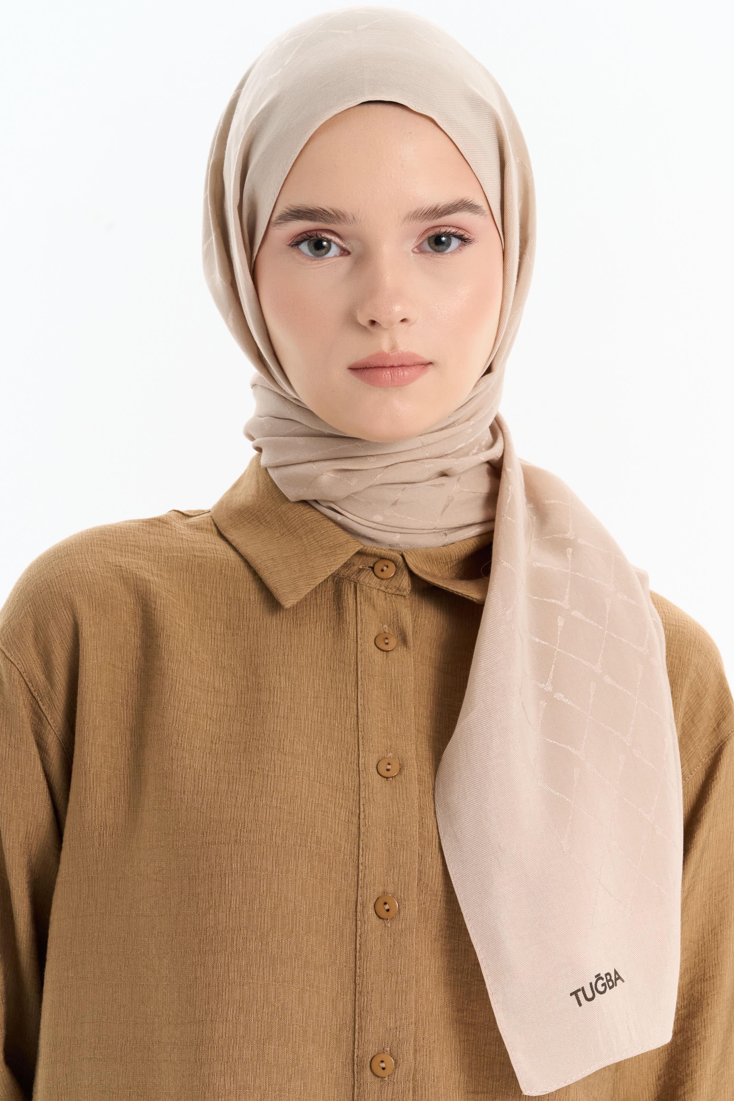 Natural Desenli Şal - Bej TUGBA