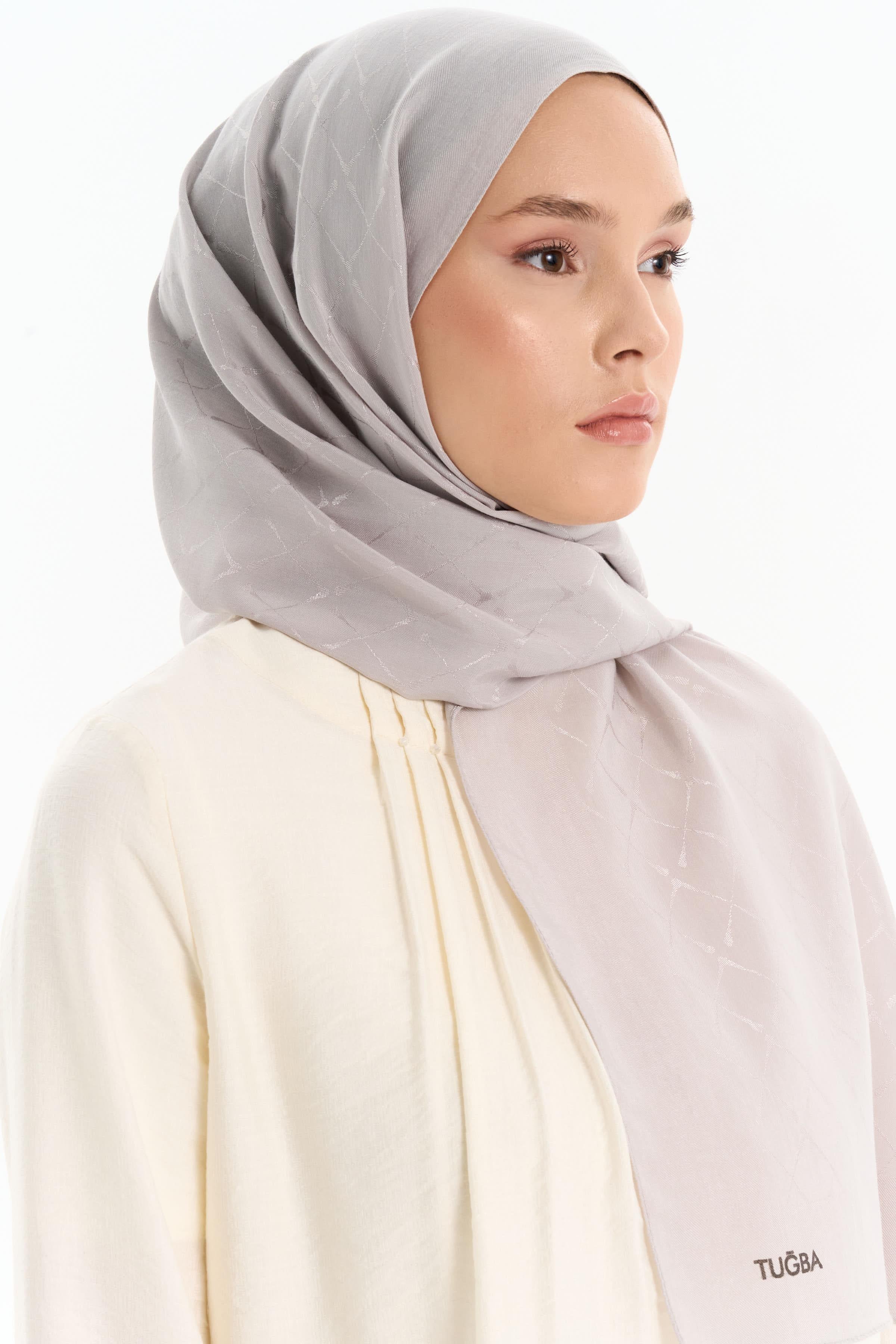 Natural Desenli Şal - Gri TUGBA