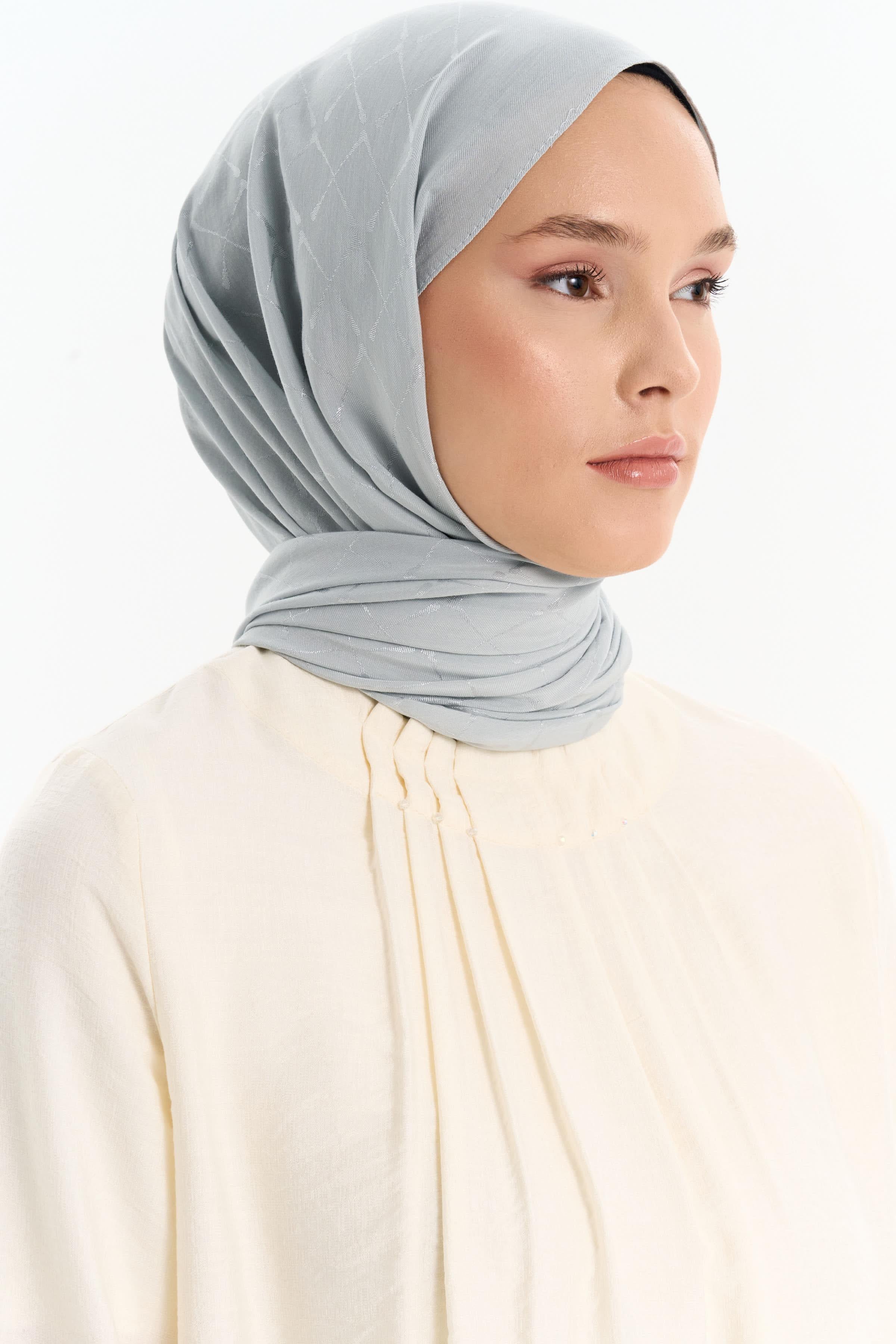 Natural Desenli Şal - Gümüş TUGBA