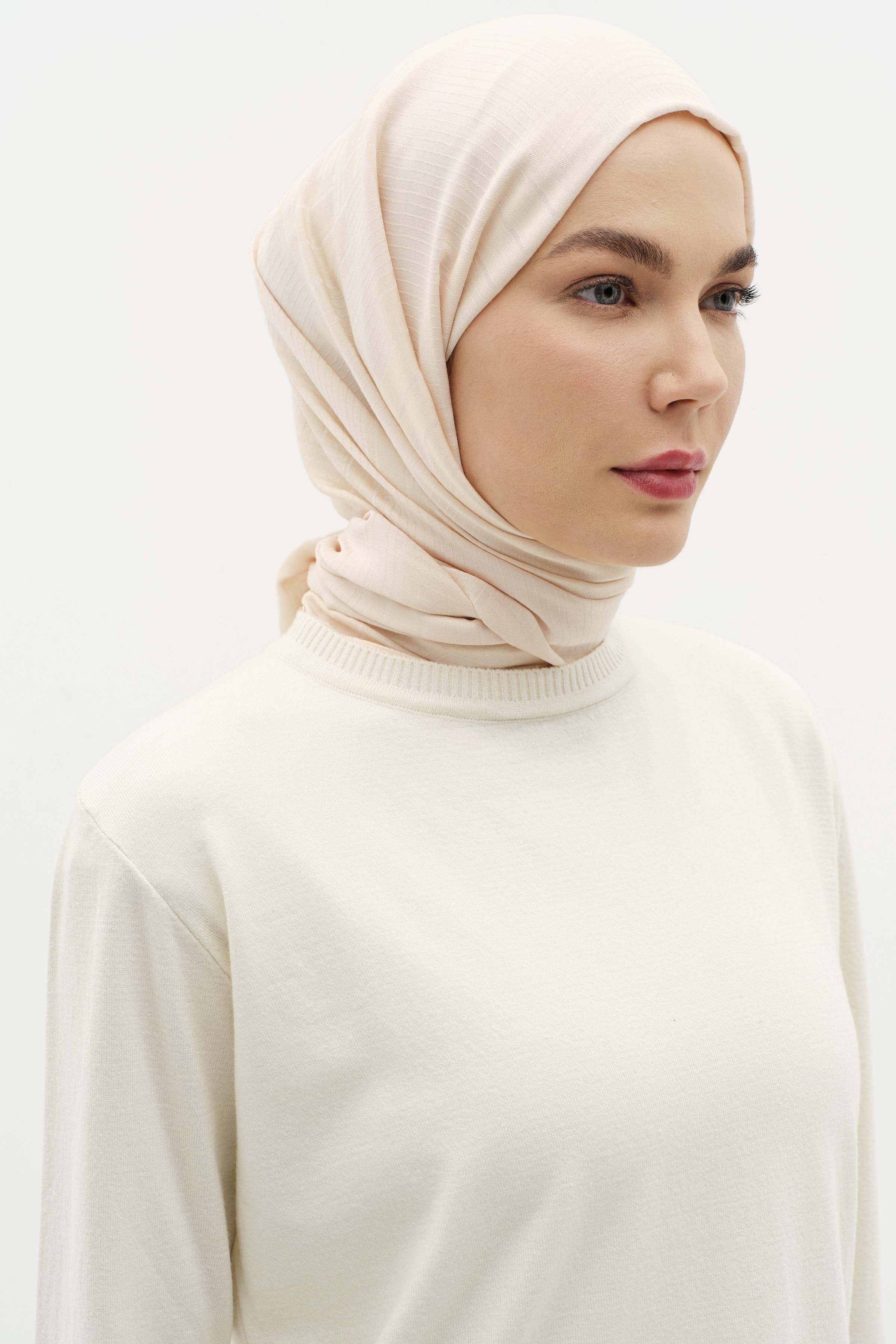 Natural Geometrik Desen Şal - Bej TUĞBA