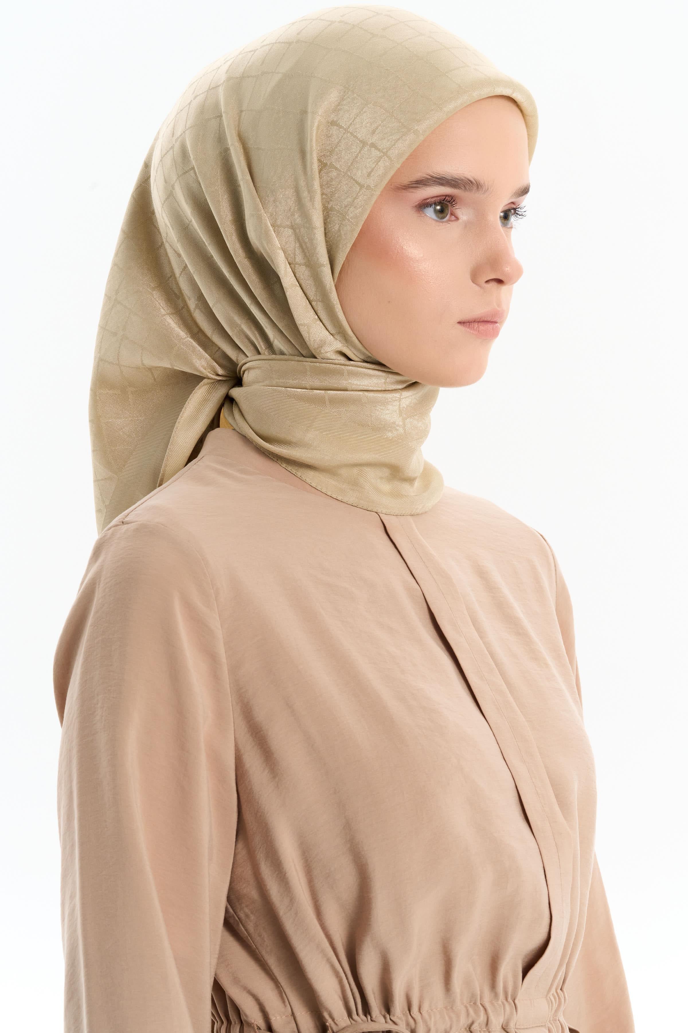 Natural Karesel Desen Eşarp - Asit TUGBA