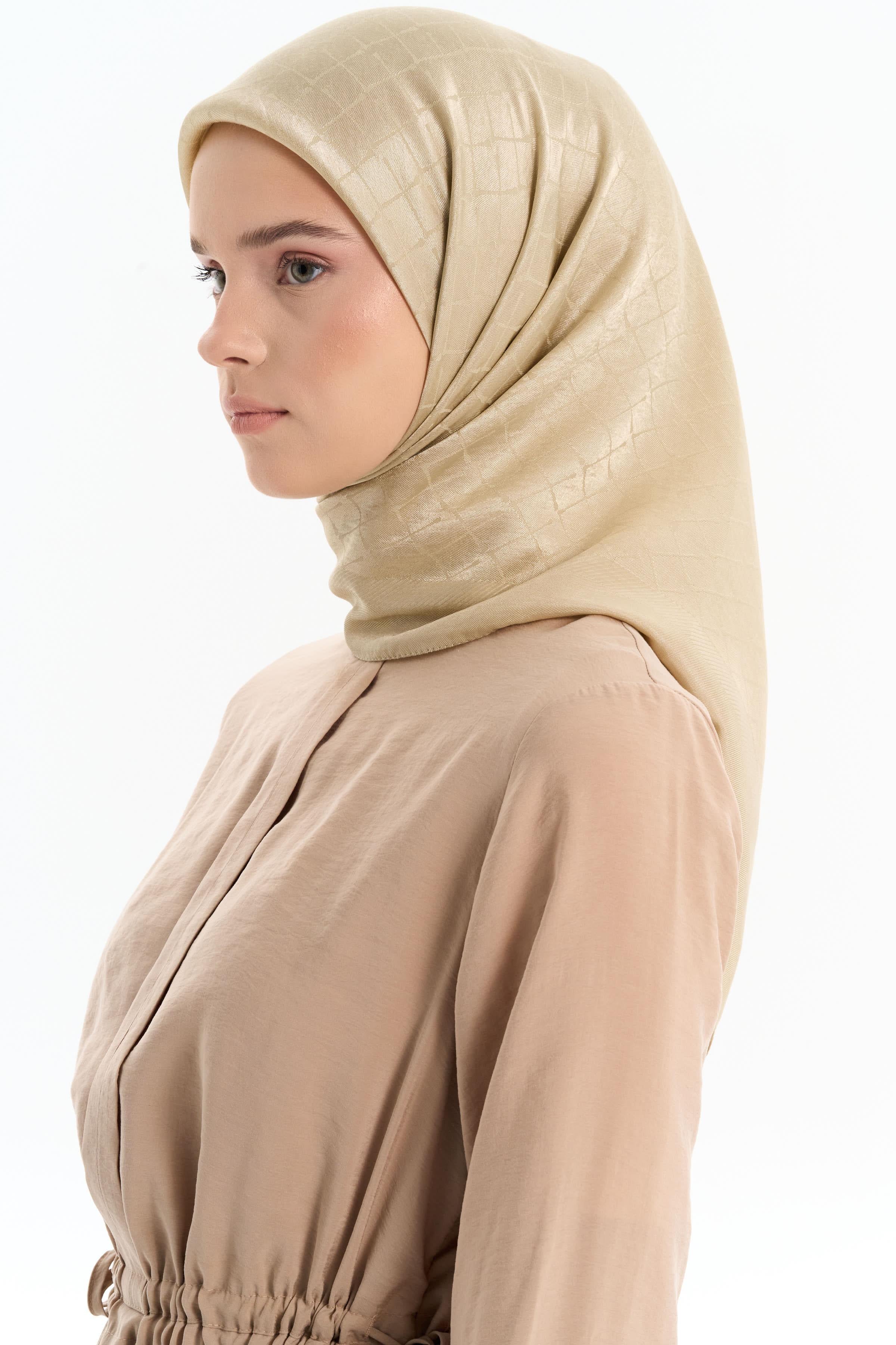 Natural Karesel Desen Eşarp - Asit TUGBA