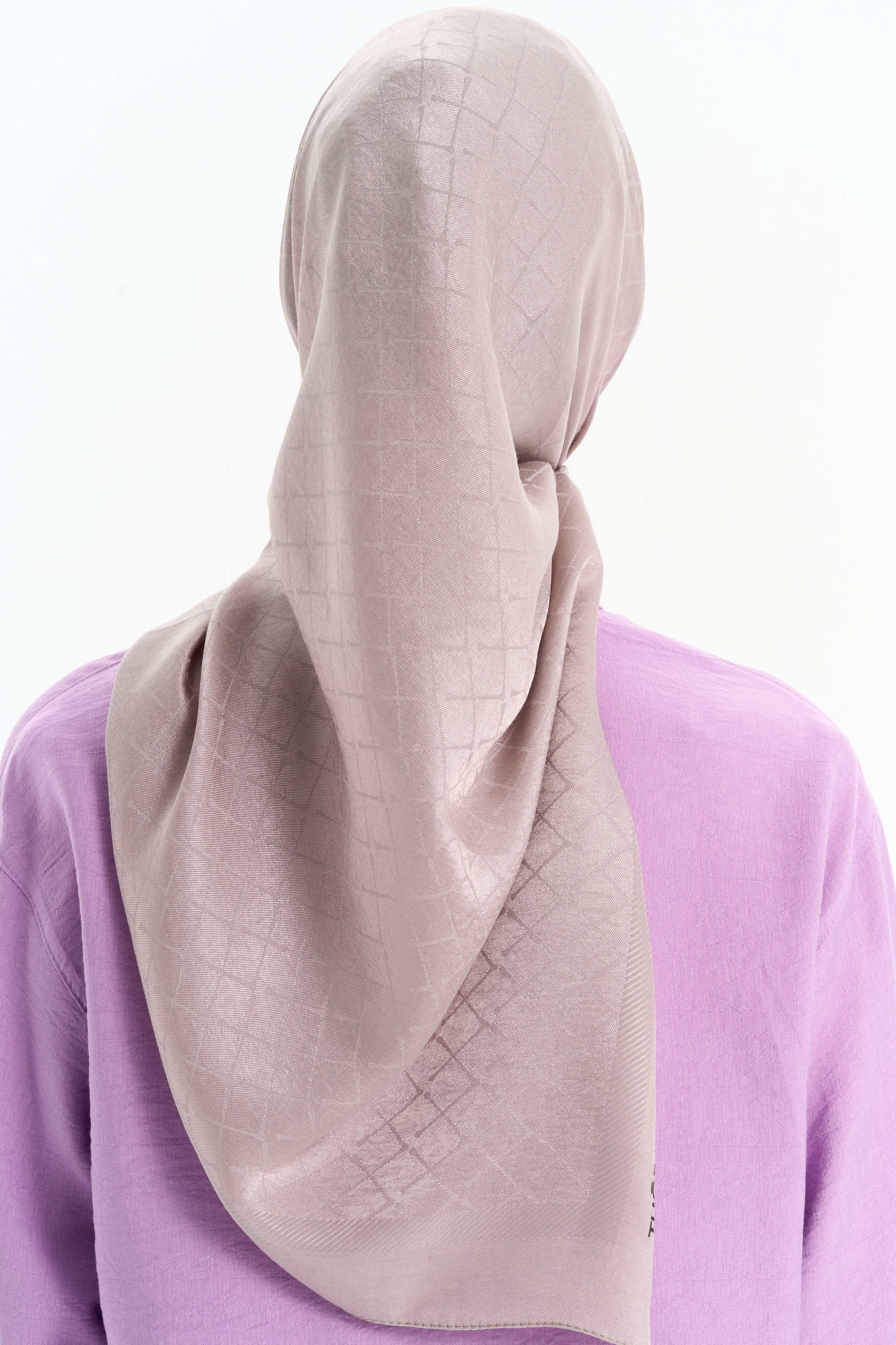 Natural Karesel Desen Eşarp - Taş TUGBA