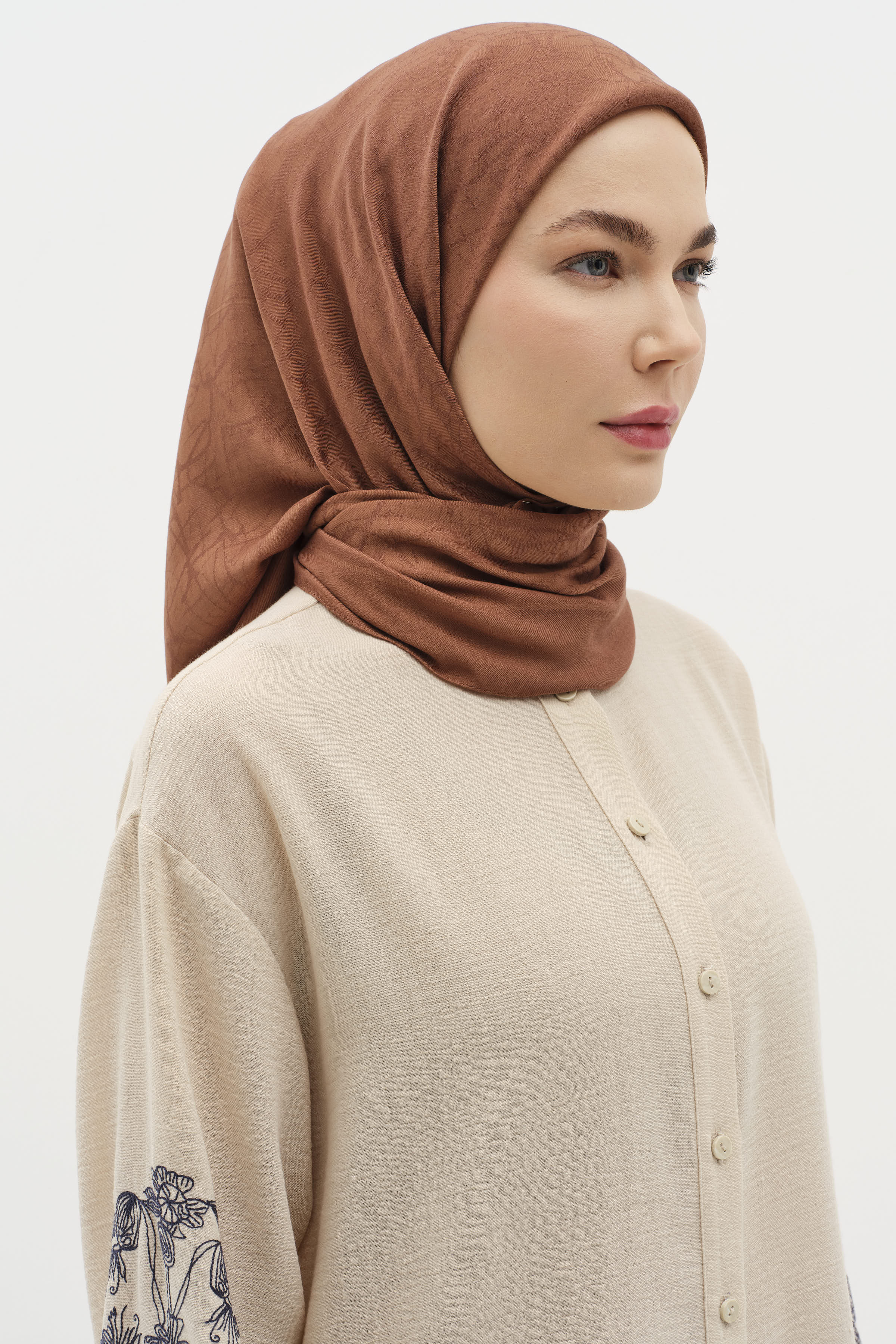 Natural Karışık Desenli Eşarp - Kahve TUGBA