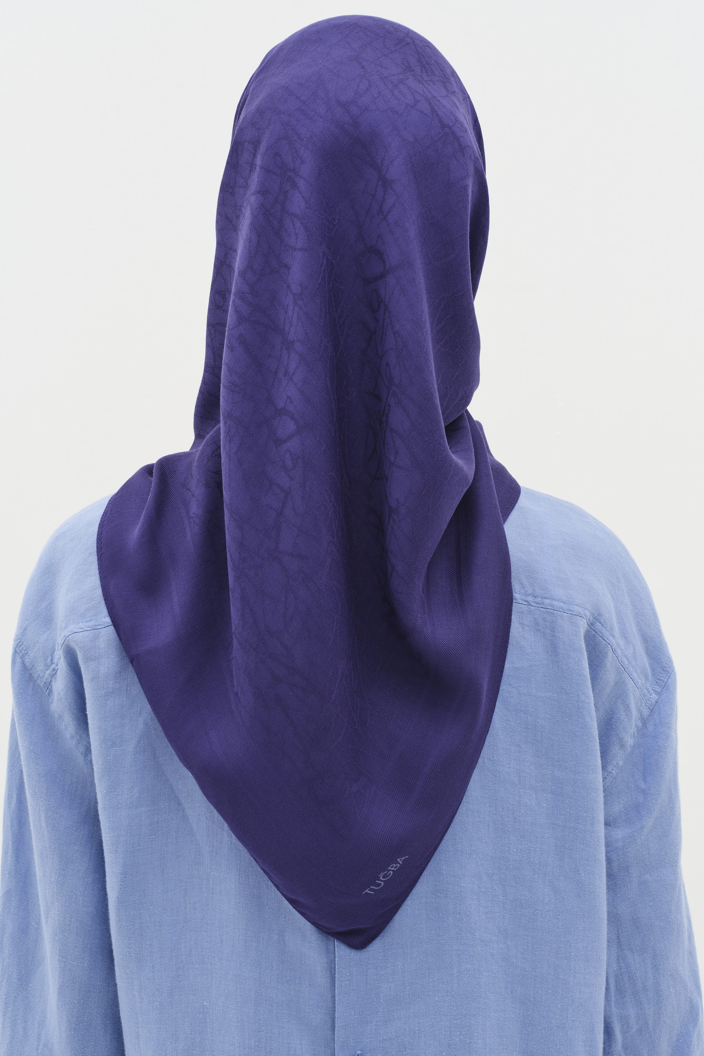 Natural Karışık Desenli Eşarp - Lacivert TUGBA