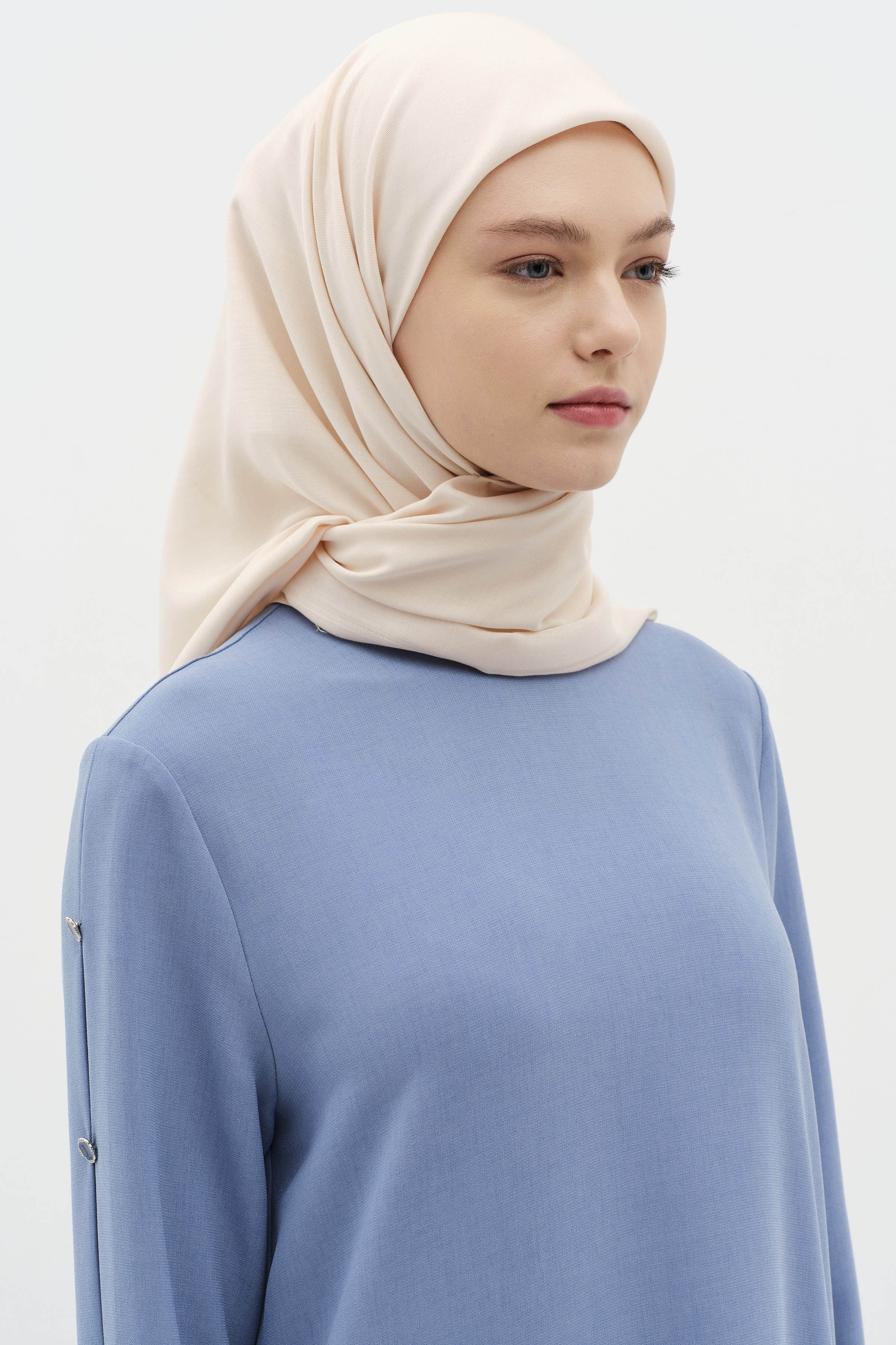 Natural Kenar Detaylı Eşarp - Bej TUGBA