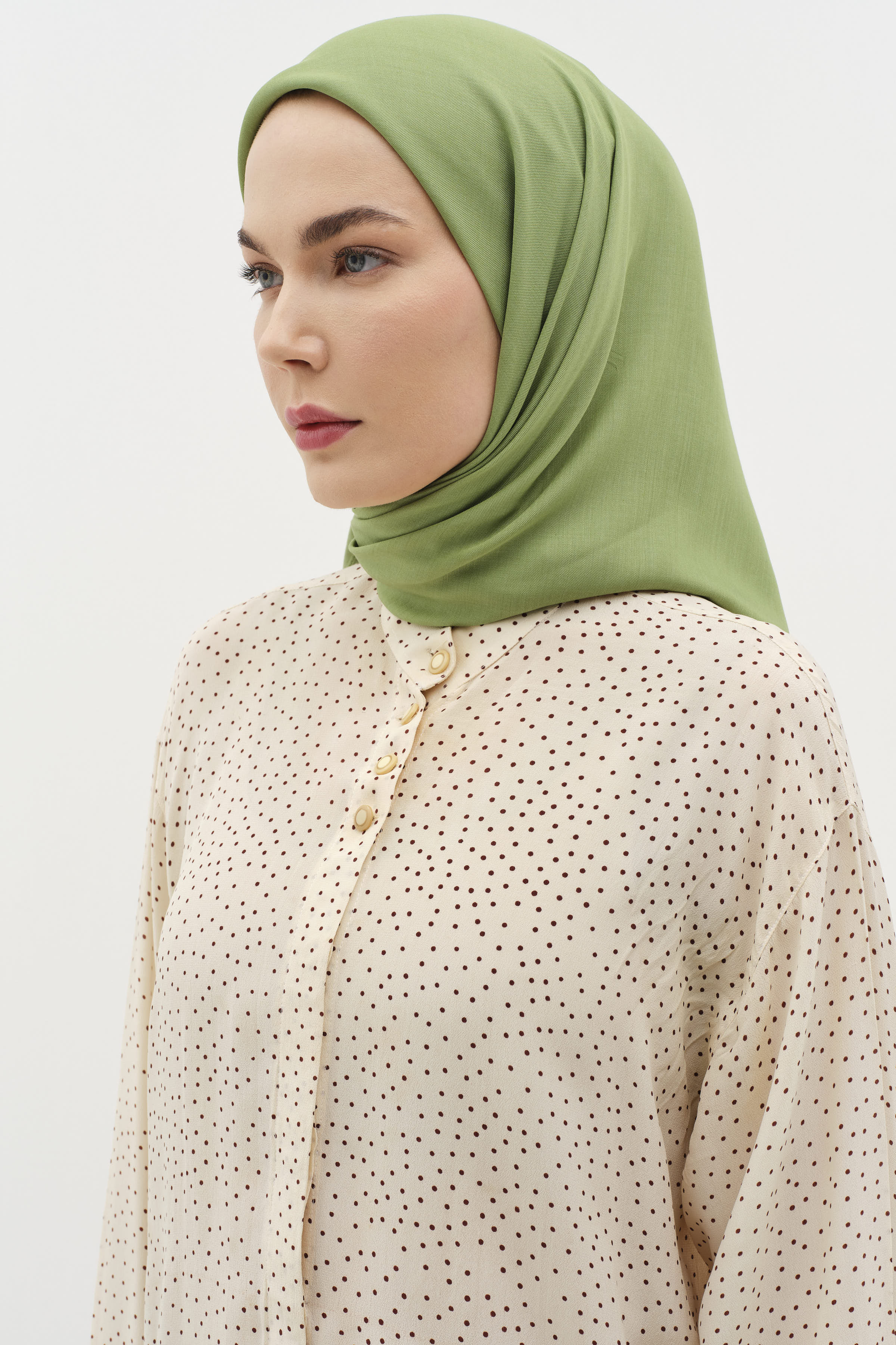 Natural Kenar Detaylı Eşarp - Göl Yeşili TUGBA