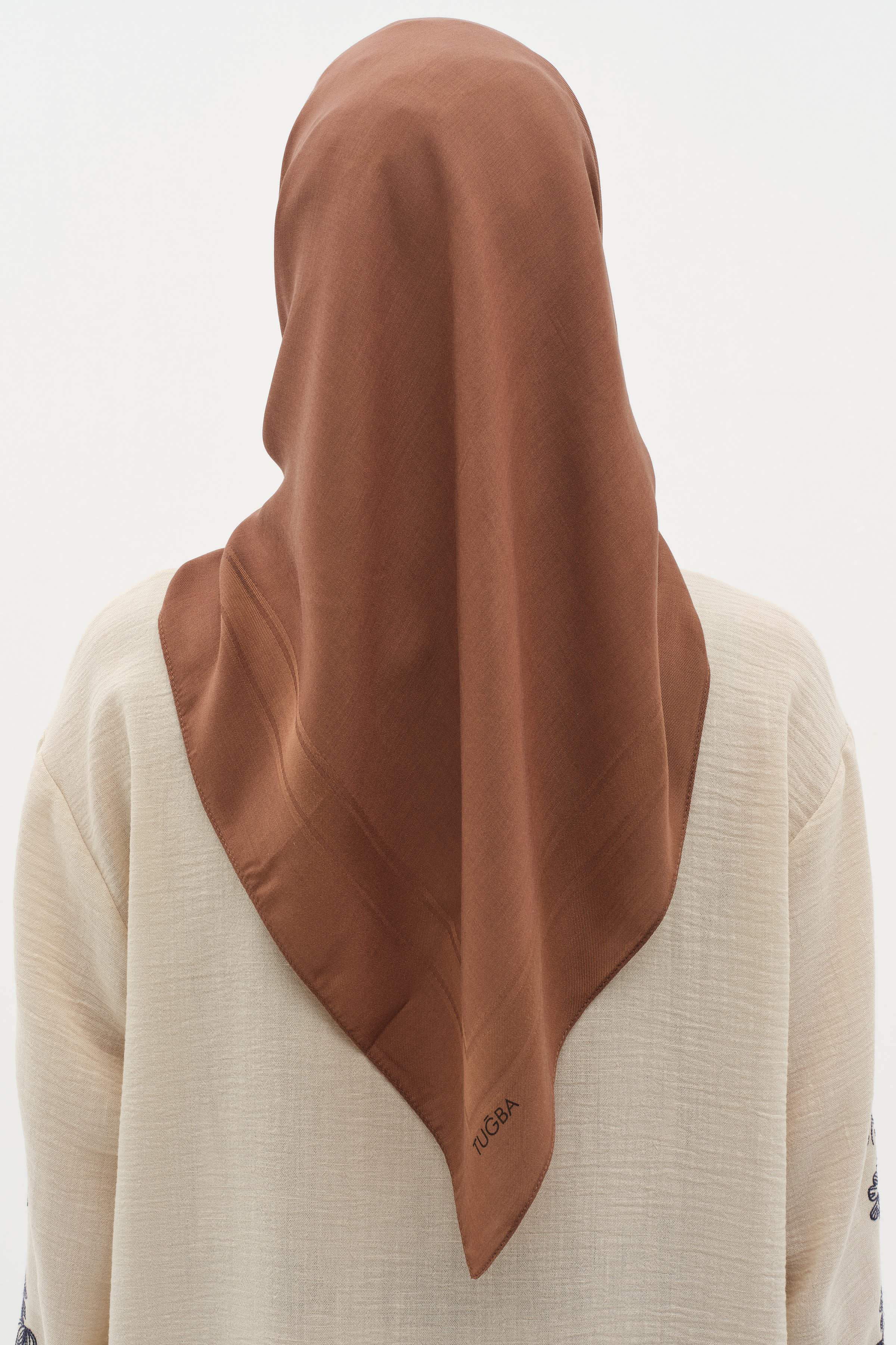 Natural Kenar Detaylı Eşarp - Kahve TUGBA