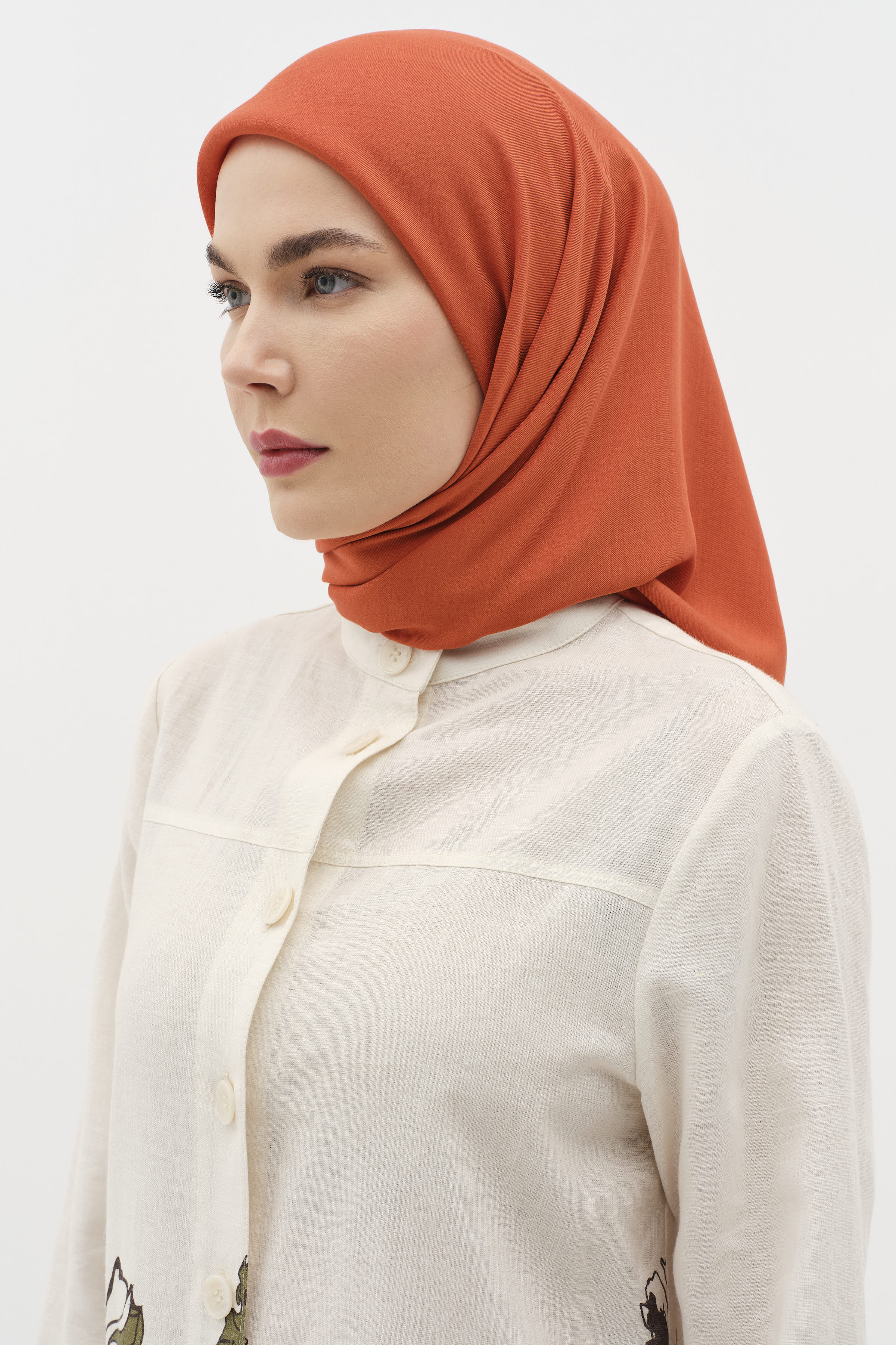 Natural Kenar Detaylı Eşarp - Kiremit TUGBA