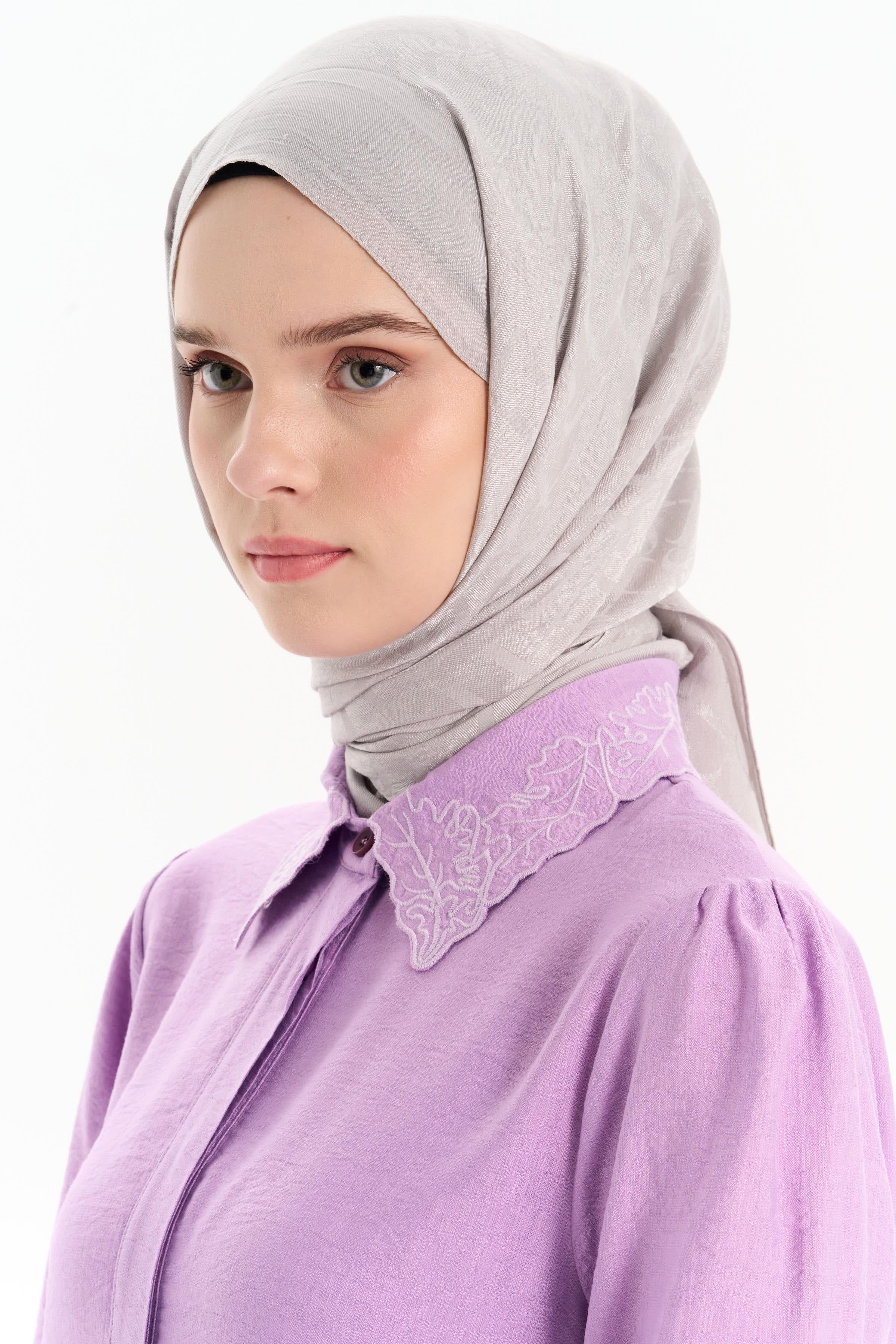 Natural T Desen Şal - Gri TUGBA