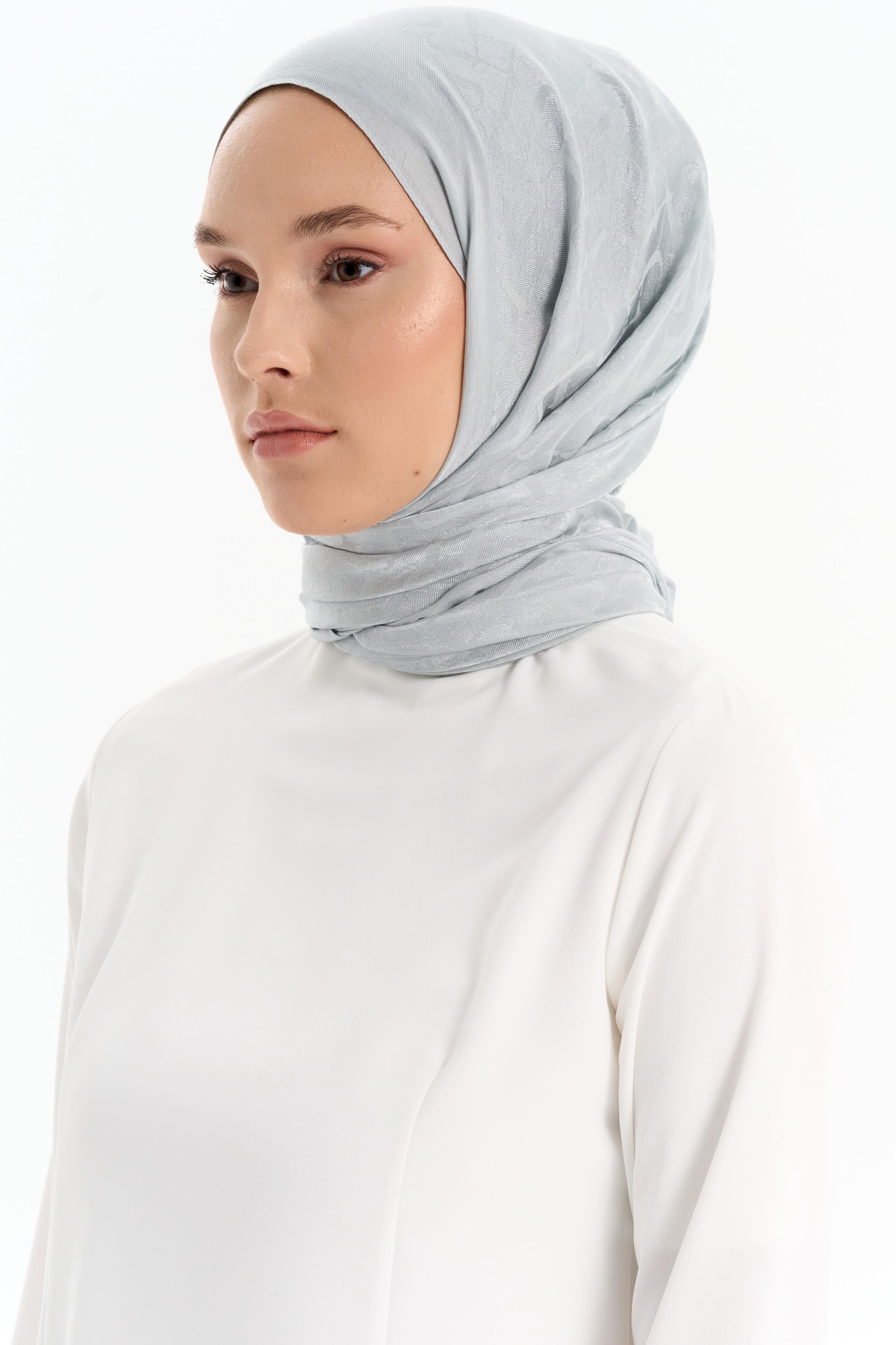 Natural T Desen Şal - Gümüş TUGBA