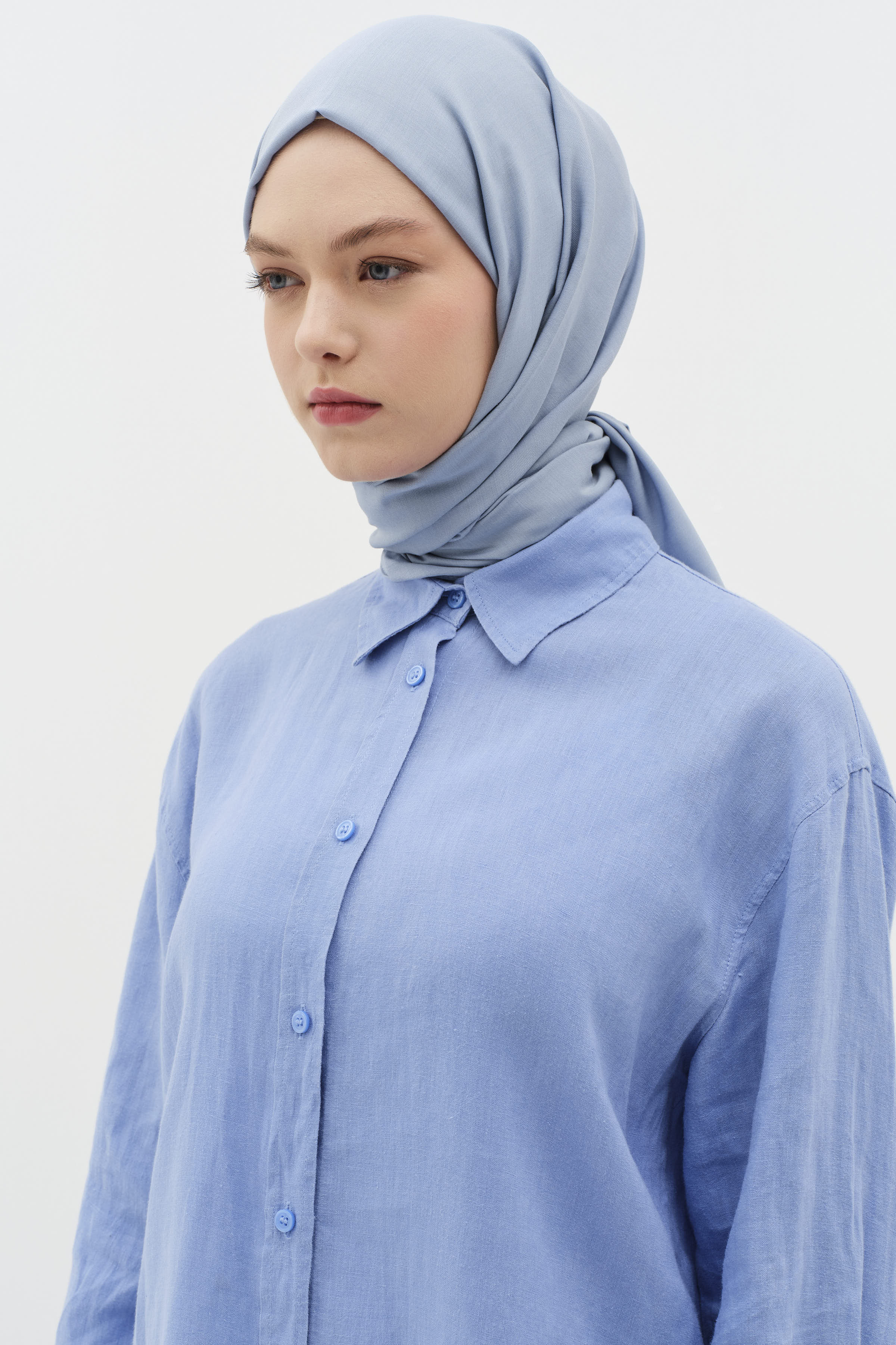 Natural Ton Sür Ton Kenarlı Şal - İndigo TUĞBA