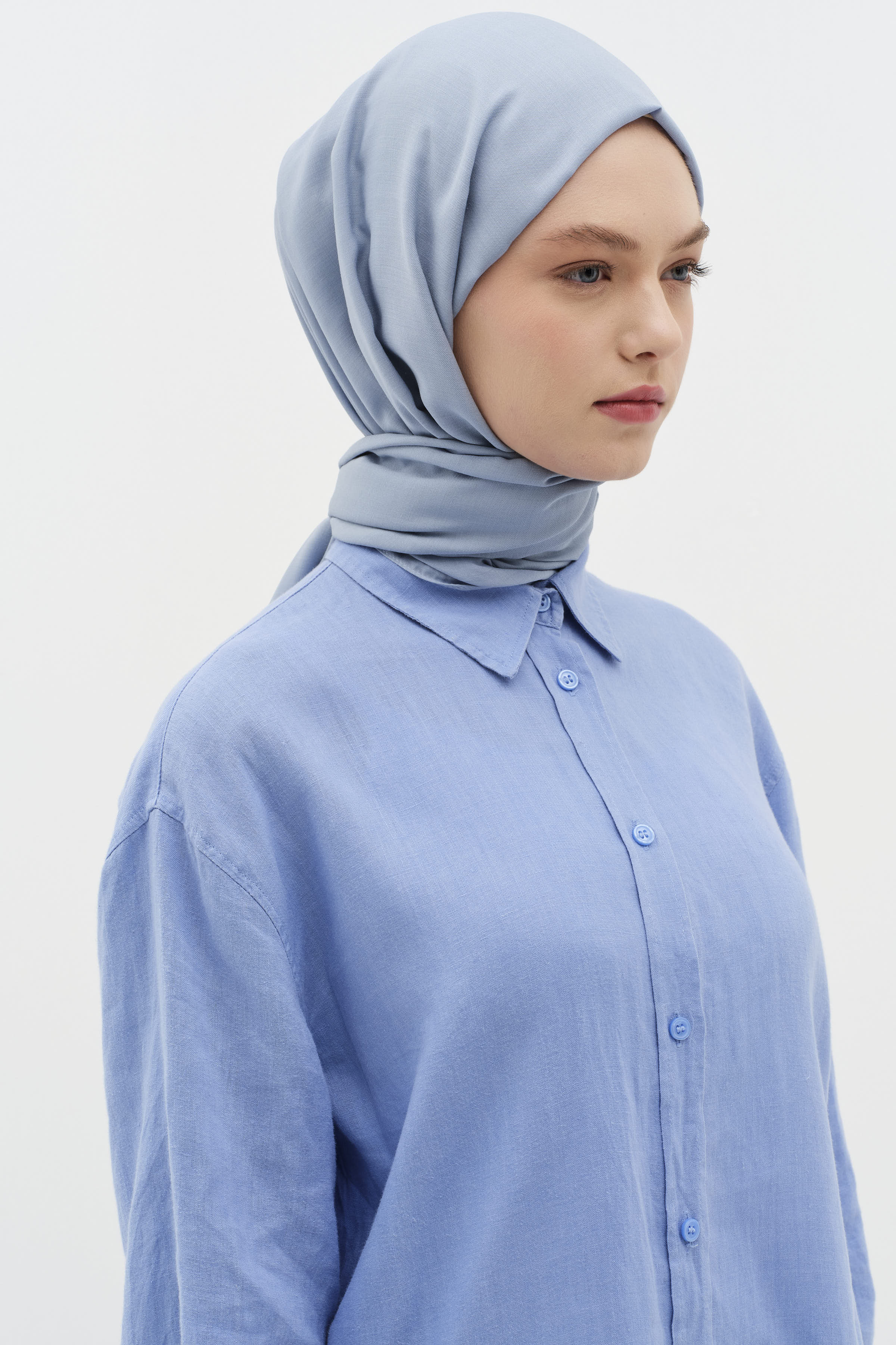 Natural Ton Sür Ton Kenarlı Şal - İndigo TUĞBA