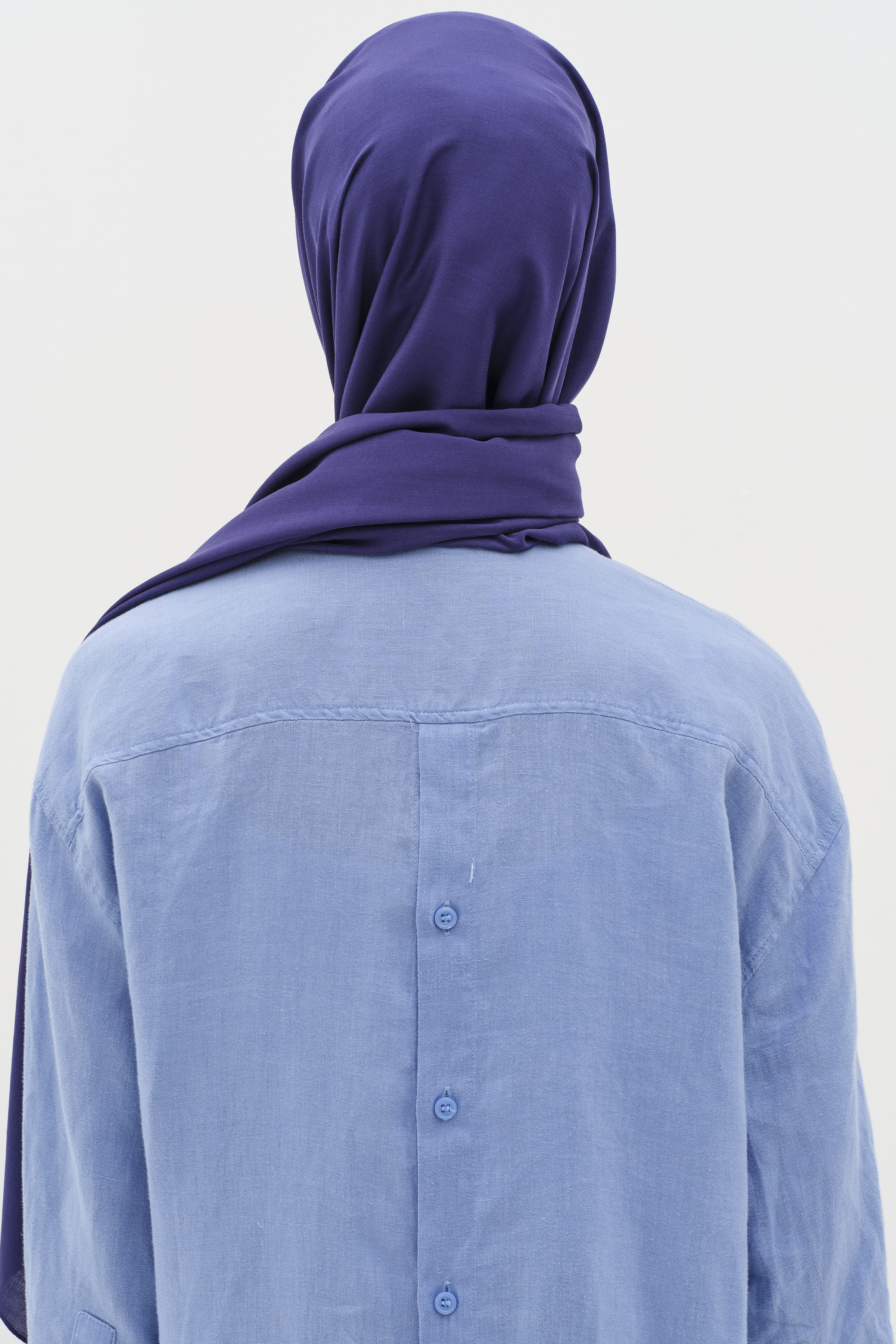 Natural Ton Sür Ton Kenarlı Şal - Lacivert TUĞBA