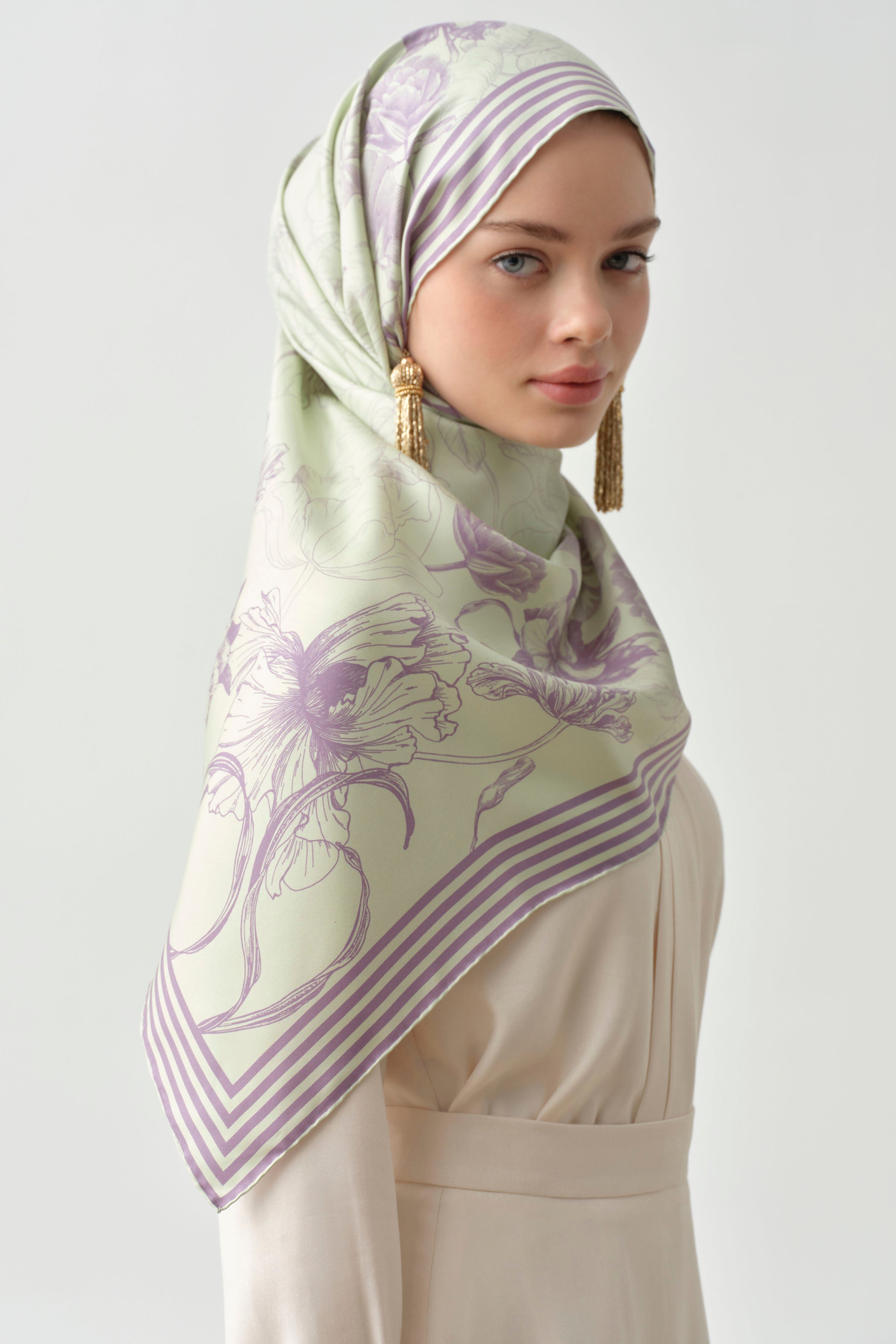 Nazenin Twill İpek Eşarp - Mint TUGBA