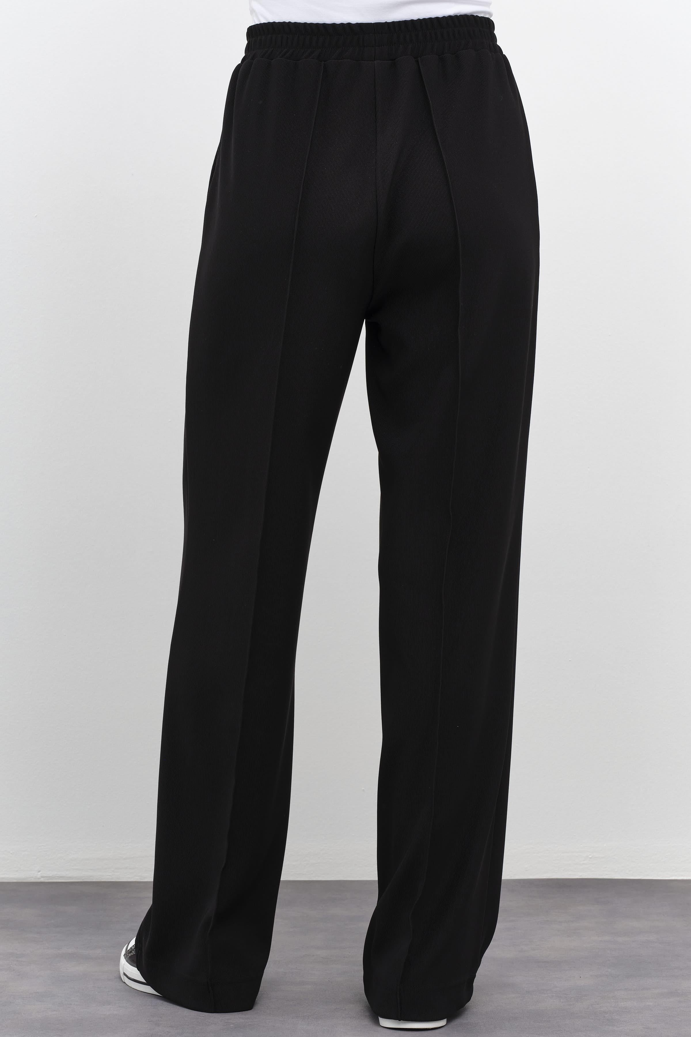 Nervür Detaylı Bel Lastikli Örme Pantolon - Siyah TUGBA