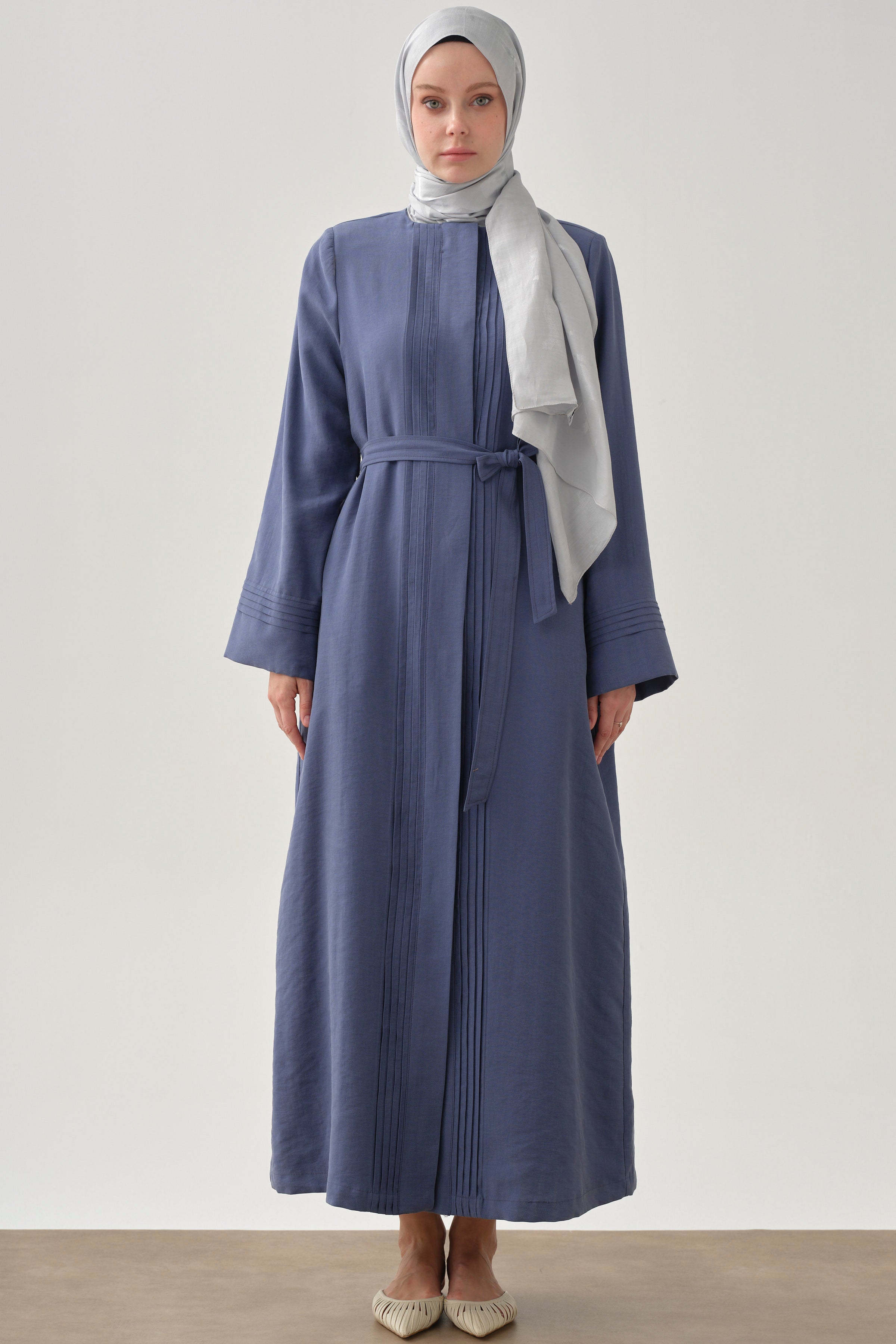 Nervür Detaylı Kuşaklı Ferace - İndigo TUGBA