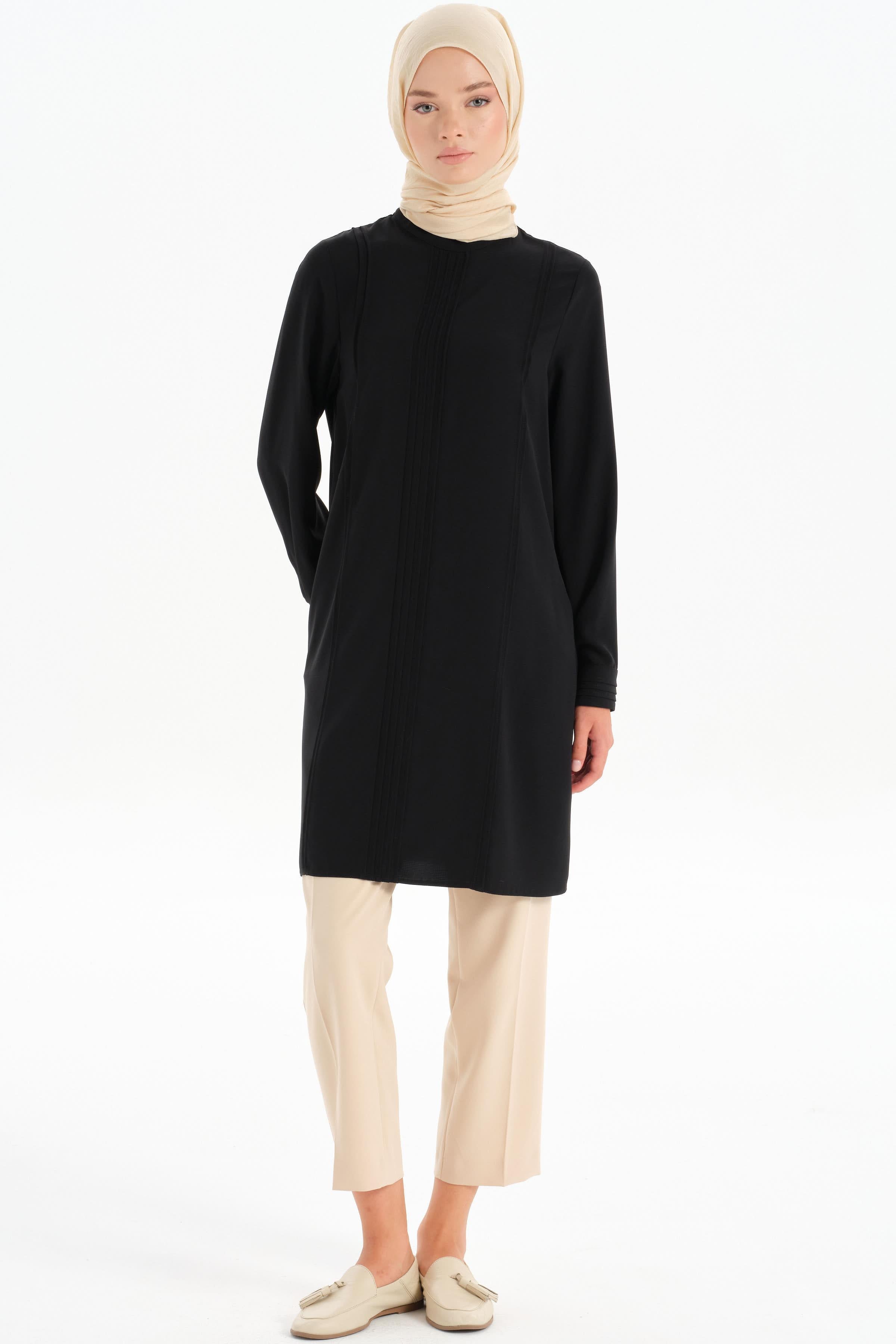 Nervürlü Taş Şerit Detaylı Tunik - Siyah TUGBA