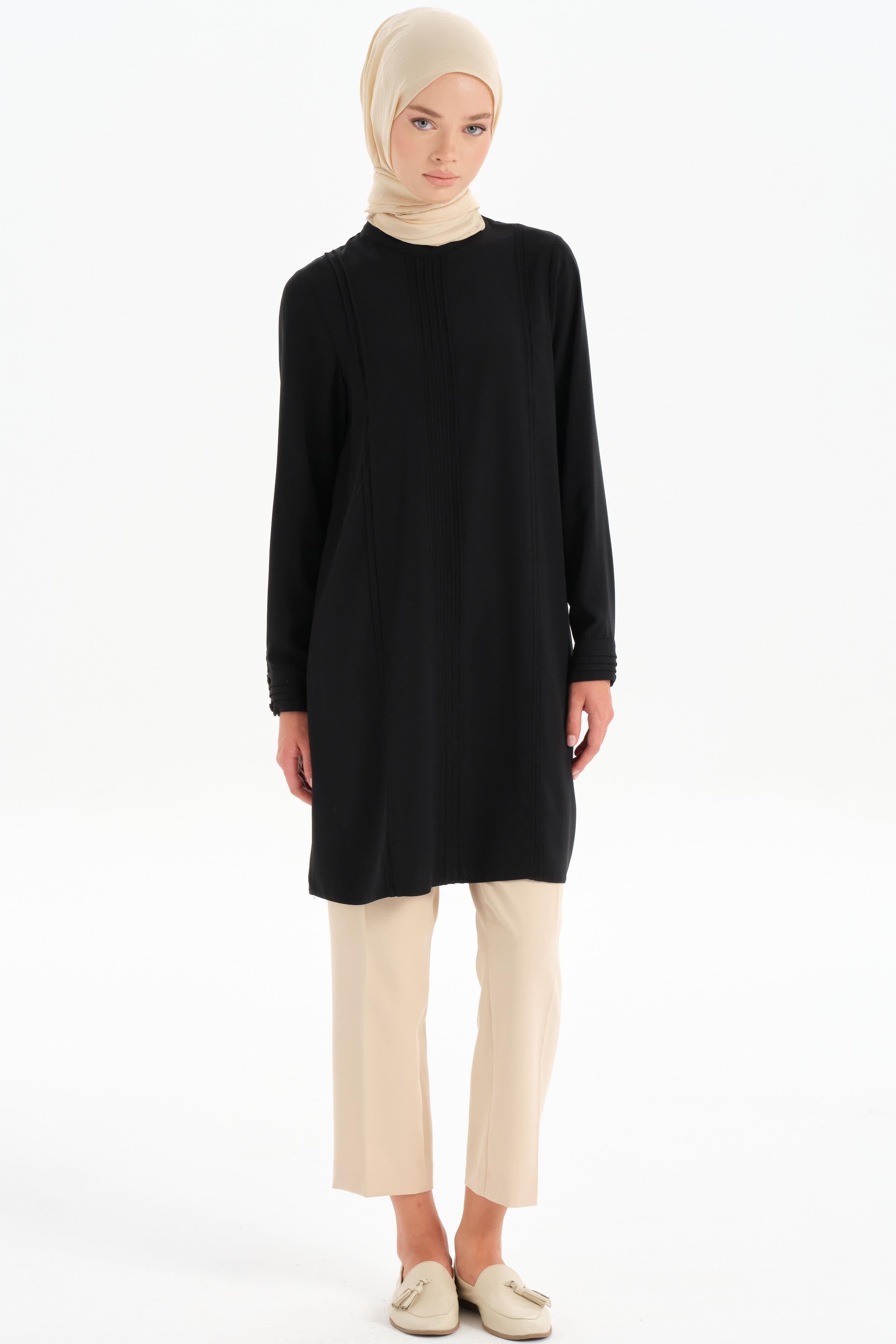 Nervürlü Taş Şerit Detaylı Tunik - Siyah TUGBA