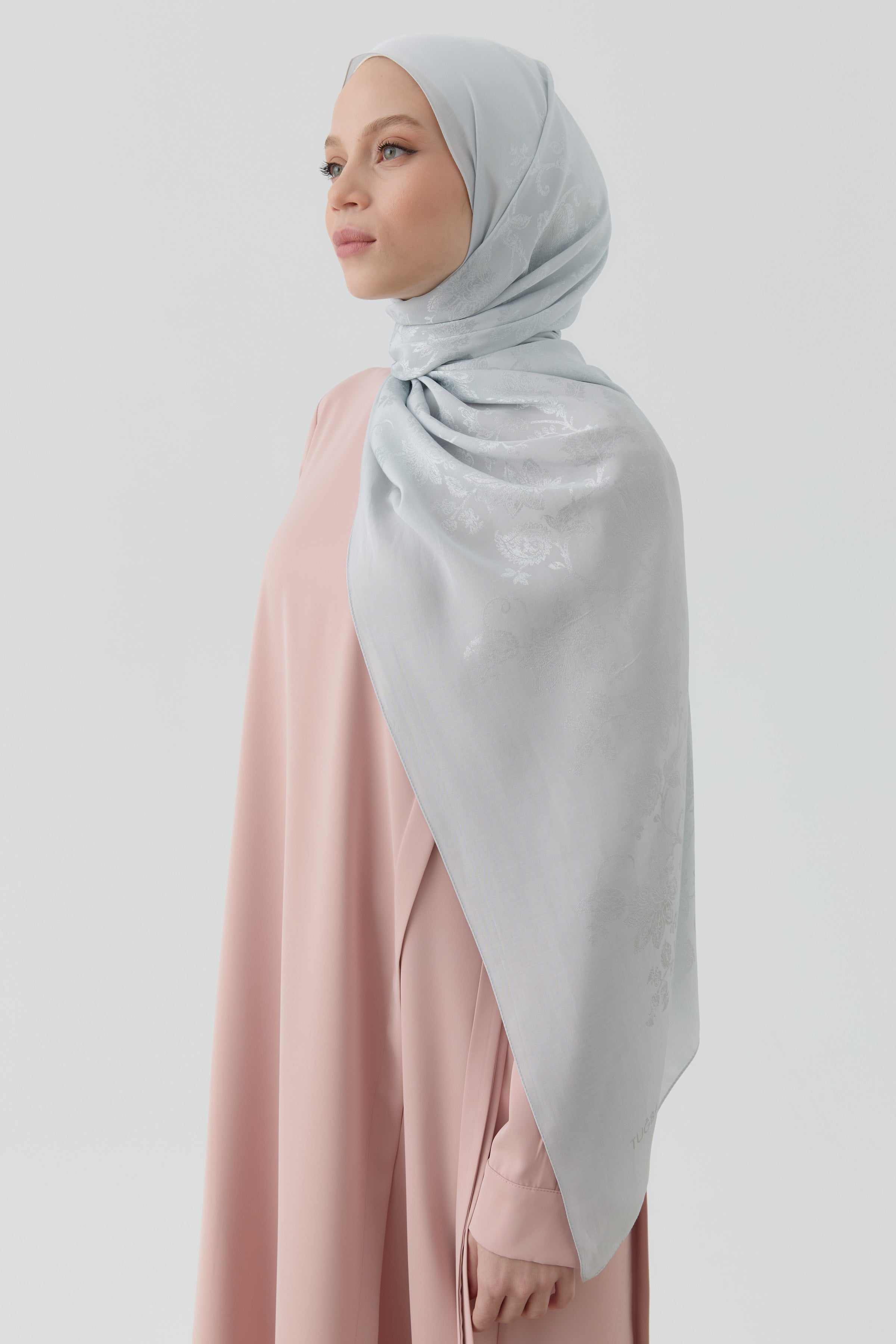 Nevgül Jakar Naturel Şal - Gümüş TUGBA