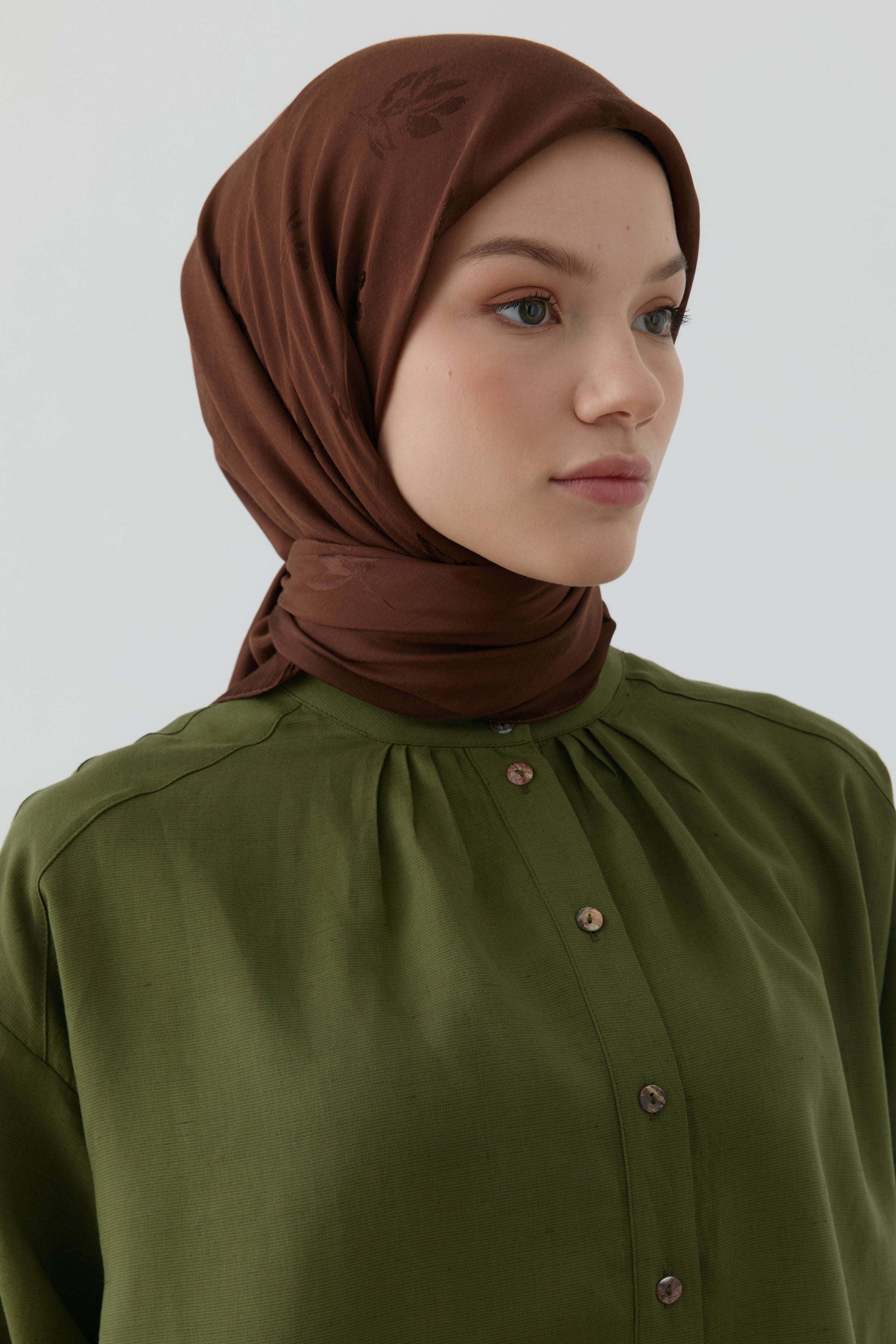 Buket Jakar Naturel Eşarp - Acı Kahve TUGBA