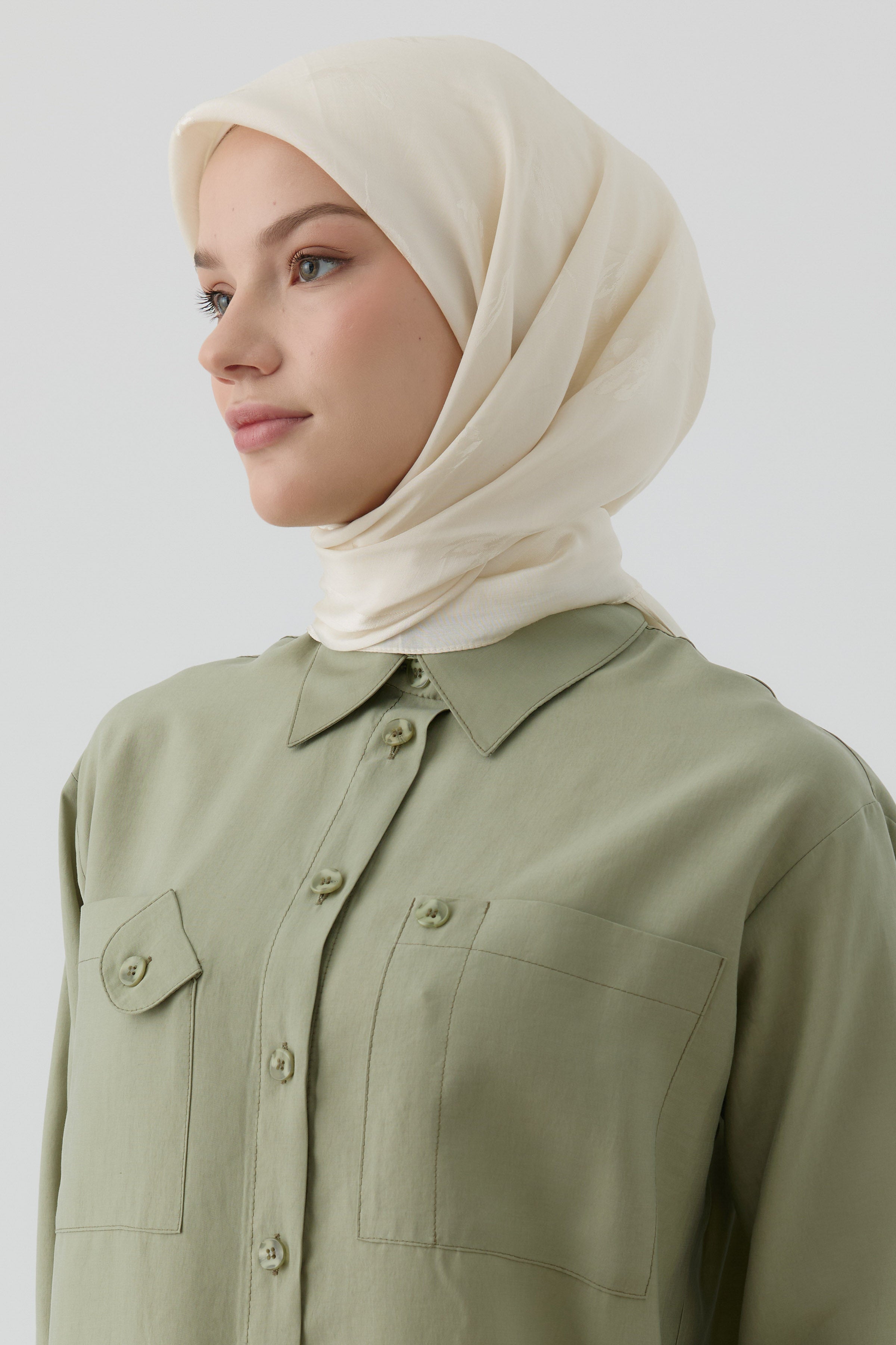 Buket Jakar Naturel Eşarp - Ekru TUGBA