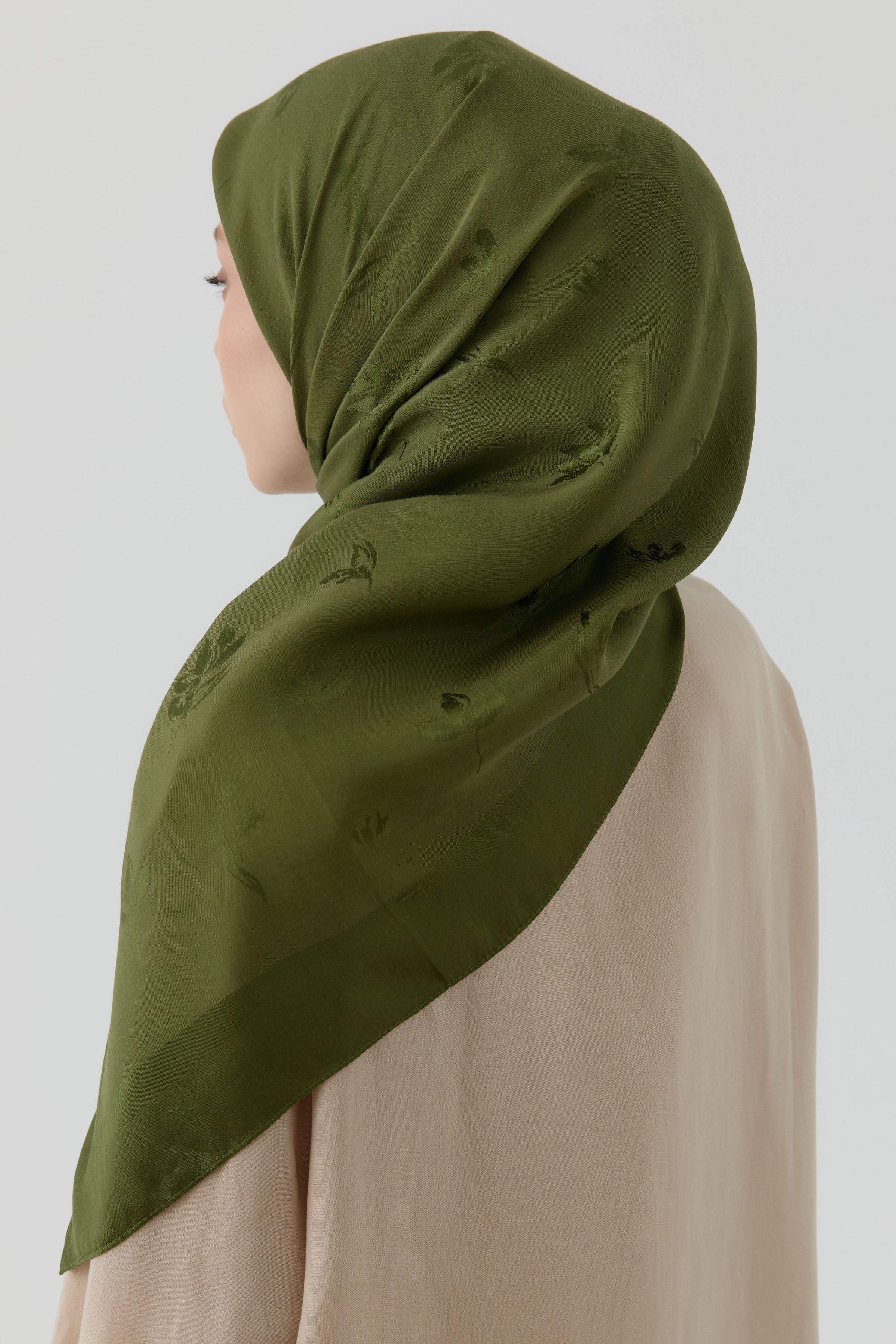 Buket Jakar Naturel Eşarp - Haki TUGBA