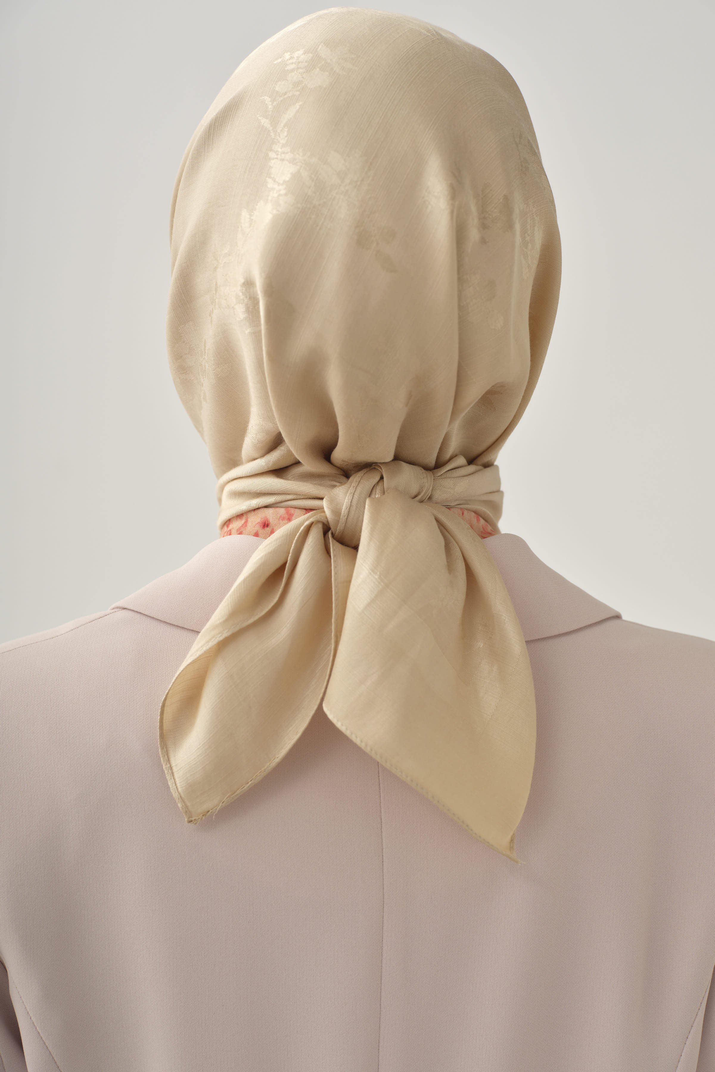 Floral Jakar Nida Naturel Eşarp - Bej TUGBA