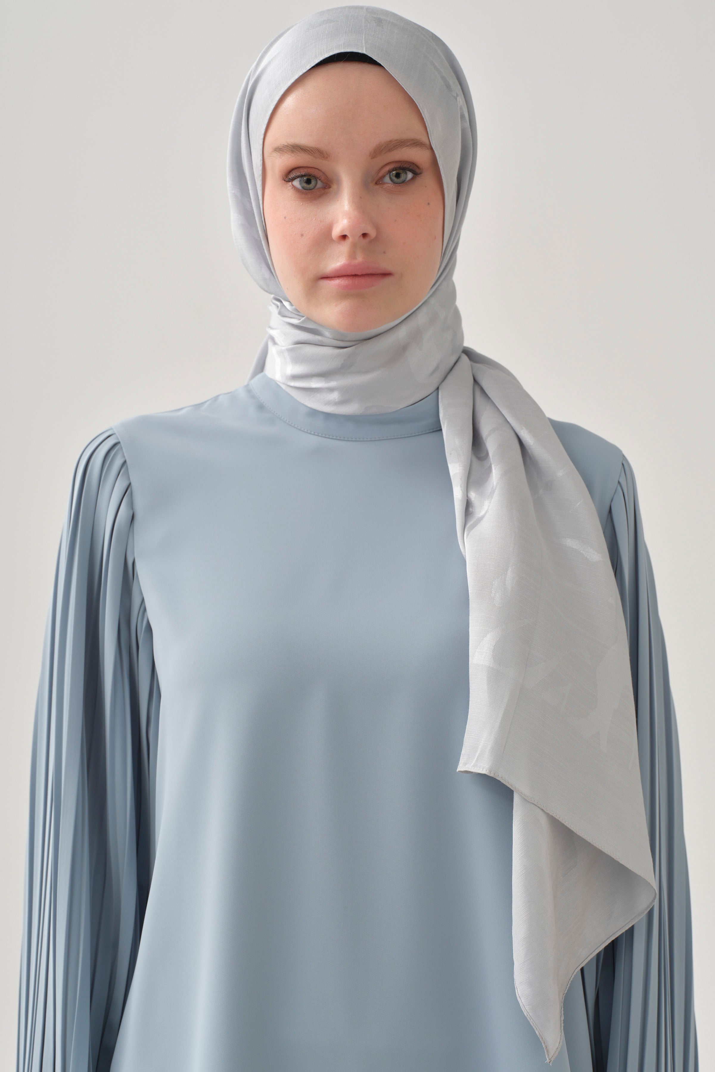 Dalgalı Nida Naturel Şal - Gümüş TUGBA