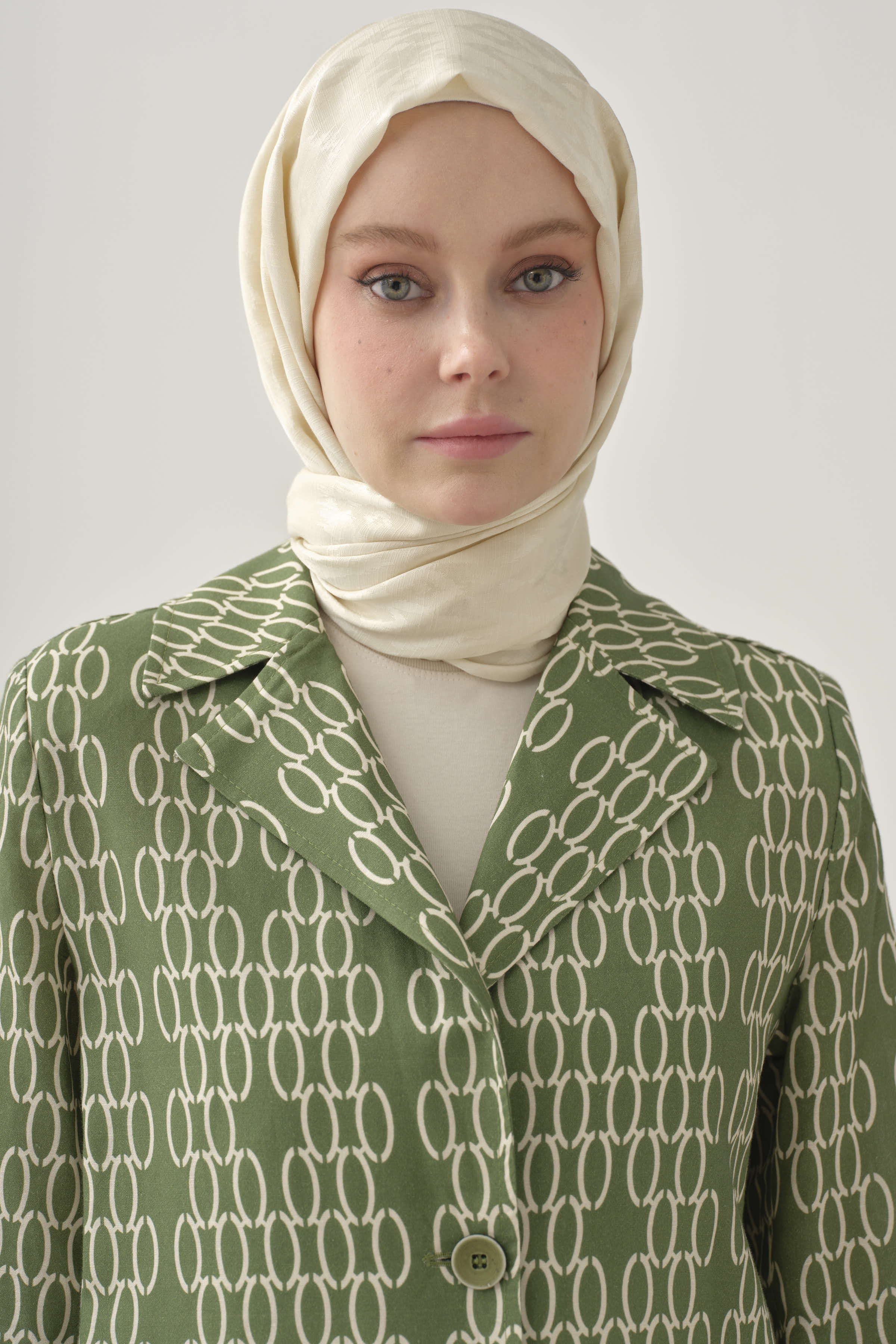 Etnik İkat Desenli Nida Naturel Şal - Krem TUGBA