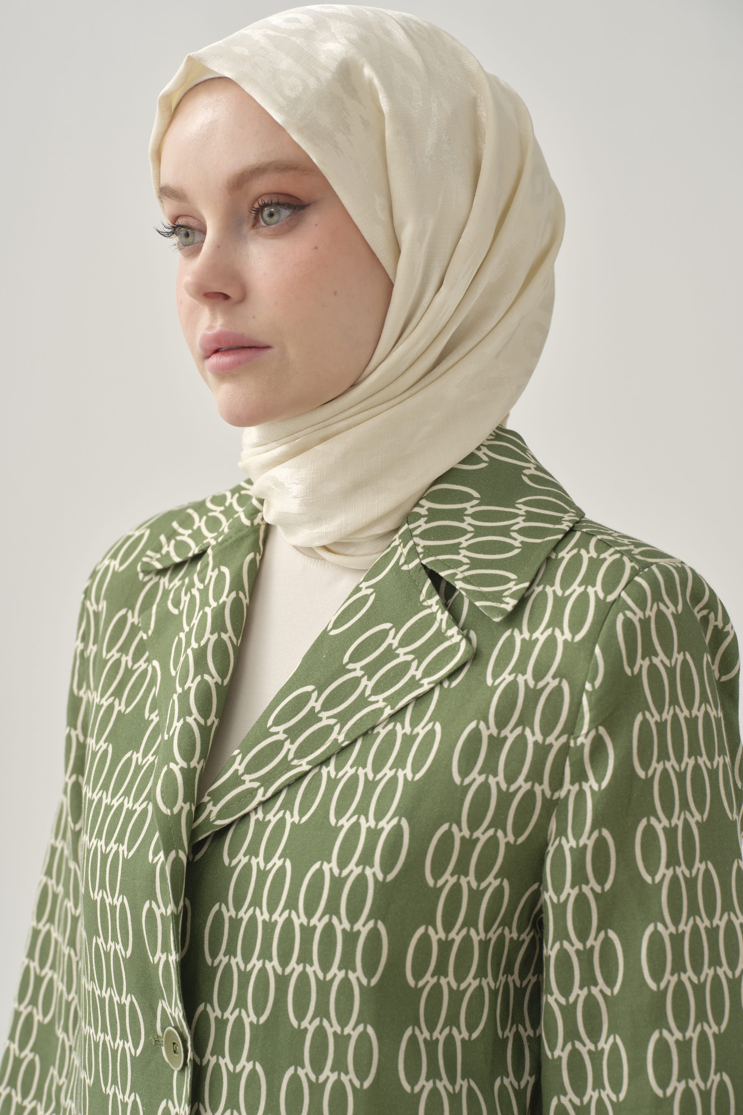 Etnik İkat Desenli Nida Naturel Şal - Krem TUGBA