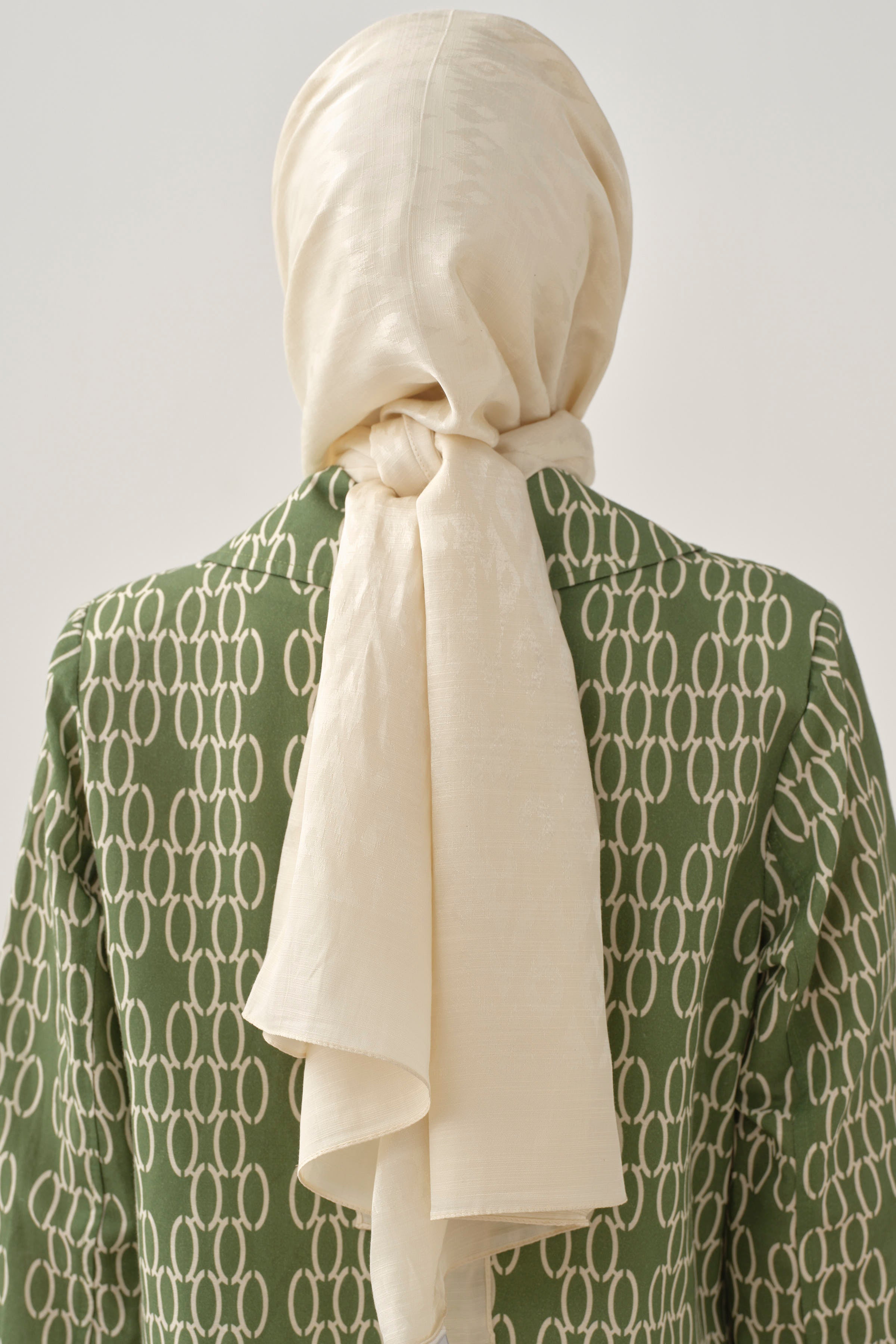 Etnik İkat Desenli Nida Naturel Şal - Krem TUGBA