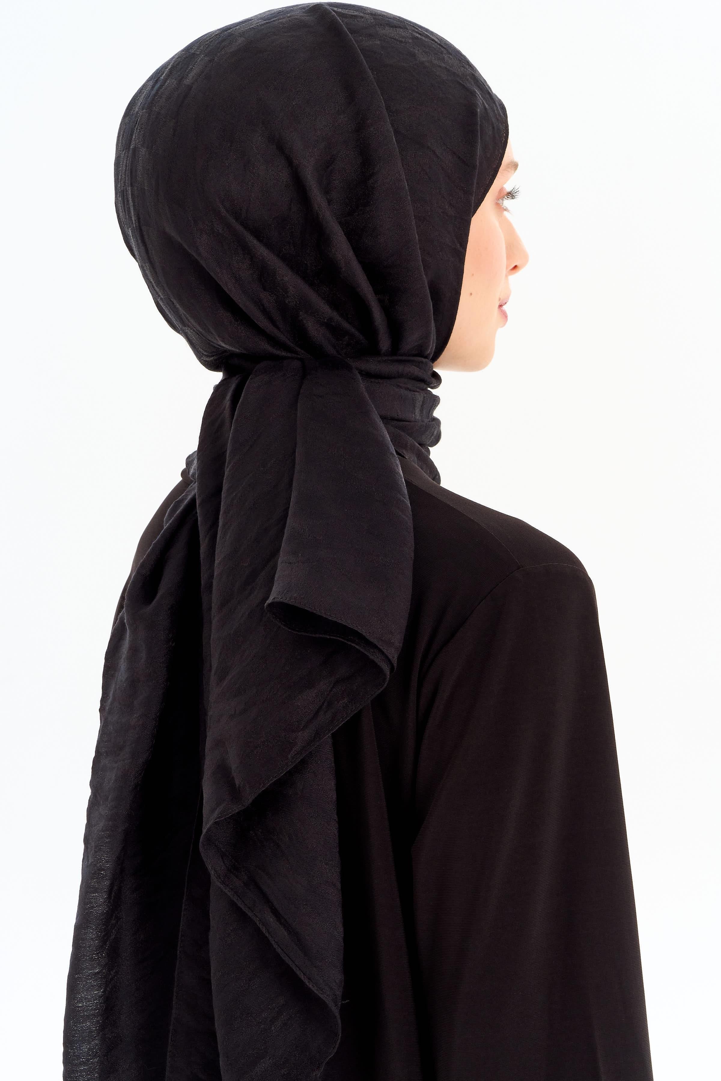 Kare Desen Viskon Şal - Siyah TUGBA