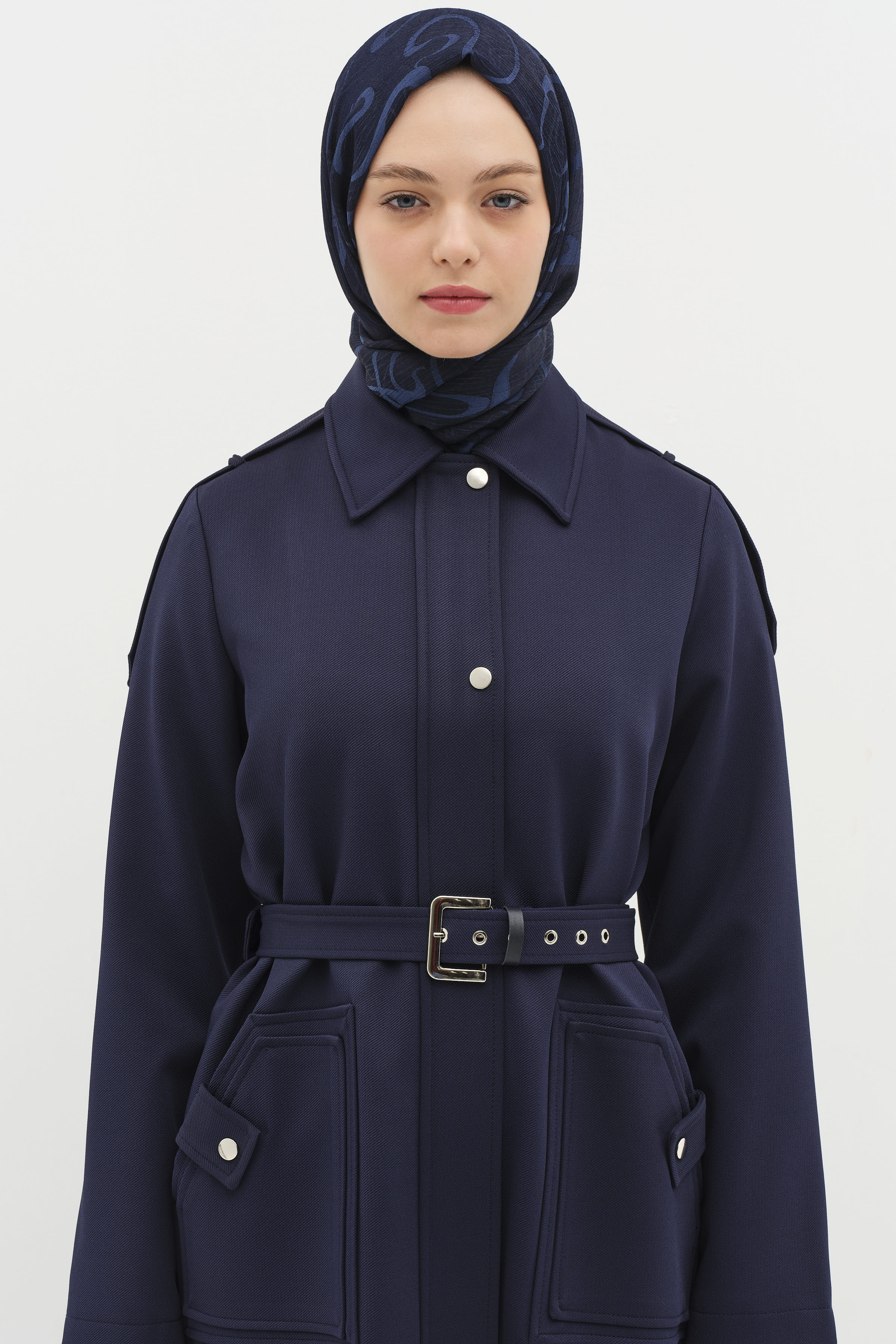 Omuz Bantlı Cep Detaylı Pardesü - Lacivert TUGBA