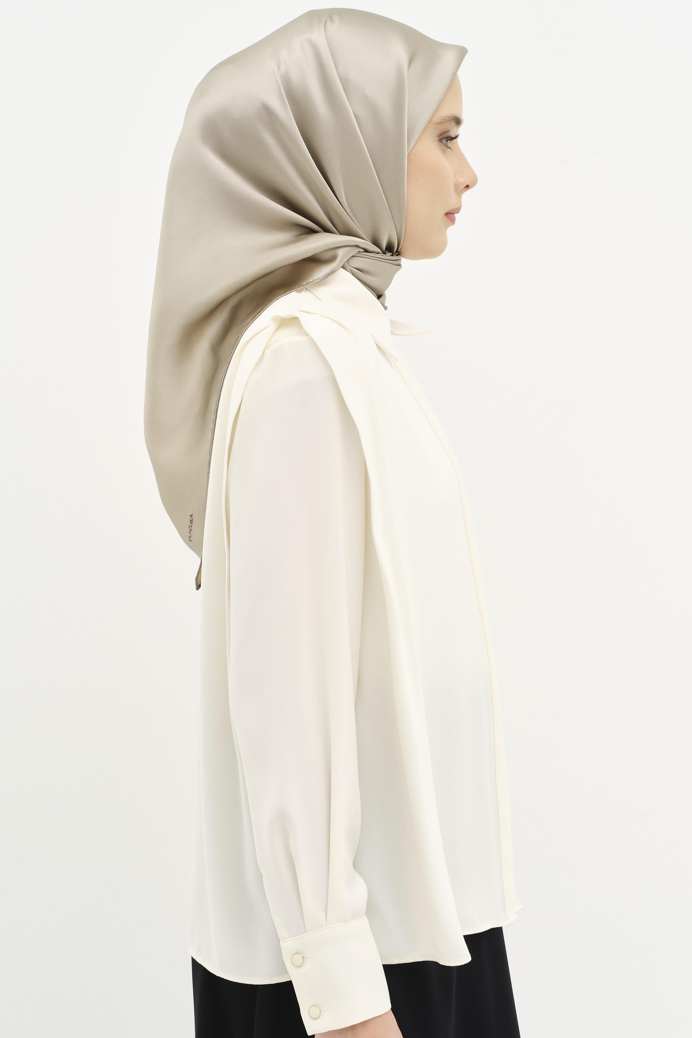 Omuz Pile Detaylı Vatkalı Gömlek - Ekru TUGBA