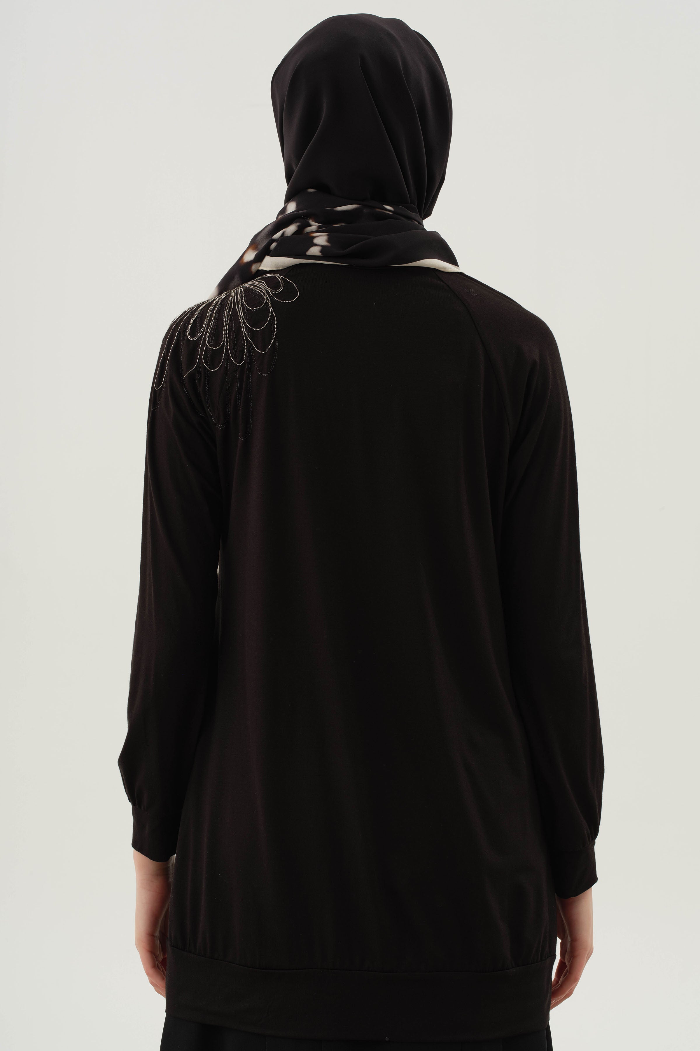 Omuzu İşlemeli Tunik - Siyah TUGBA