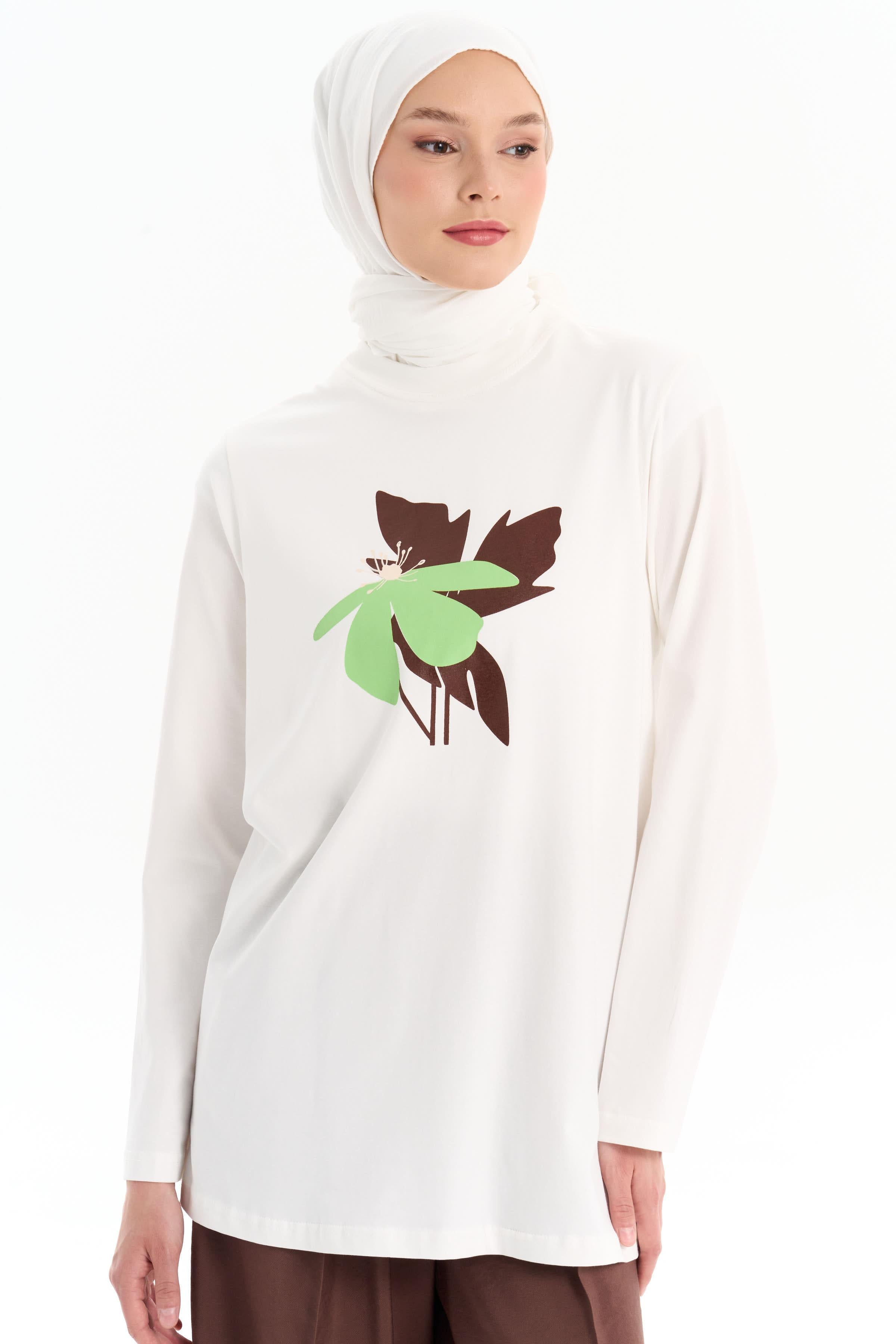 Ön Desen Baskılı Örme Bluz - Beyaz TUGBA