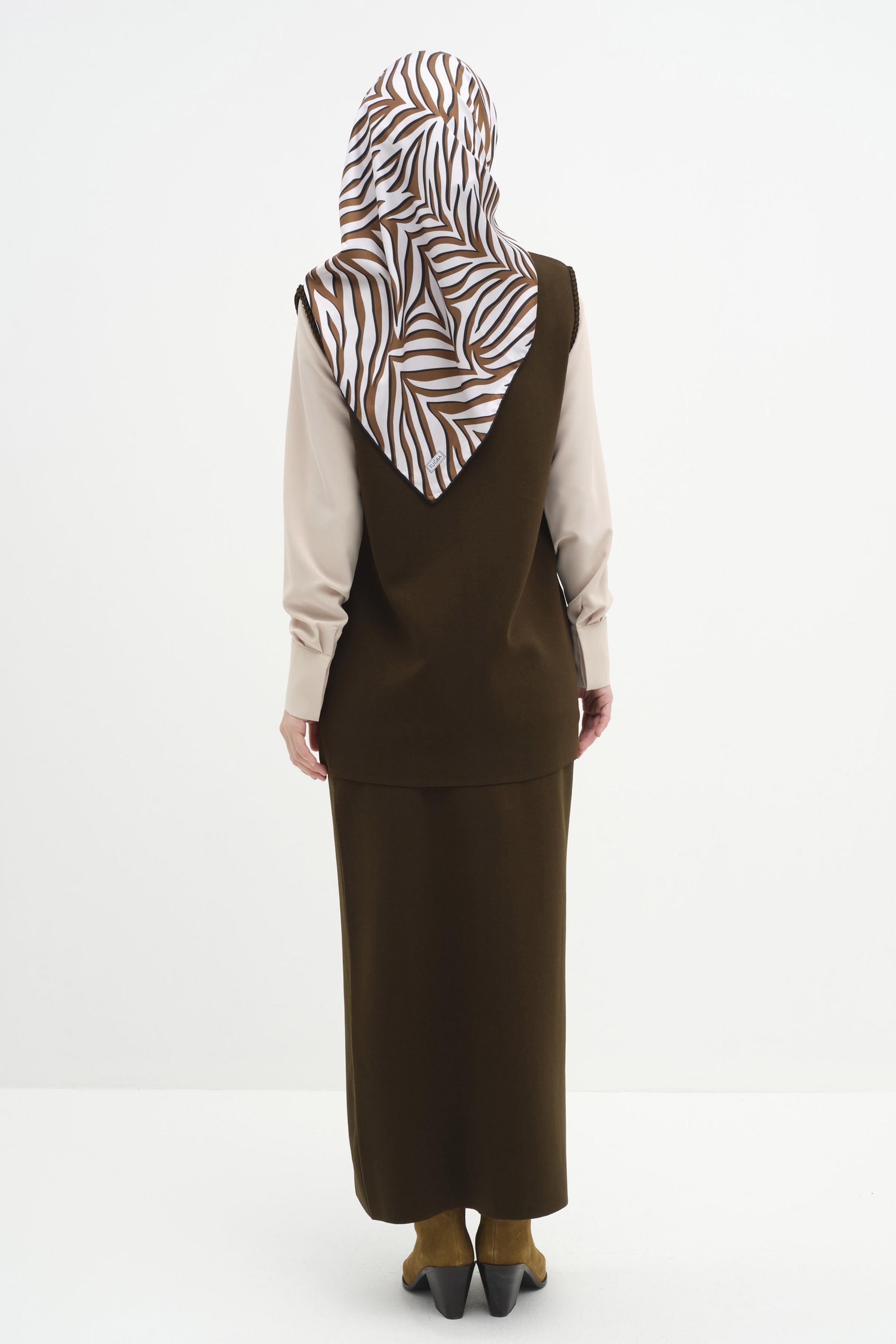 Örgü Çerçeve Detaylı Triko Yelek - Haki TUGBA