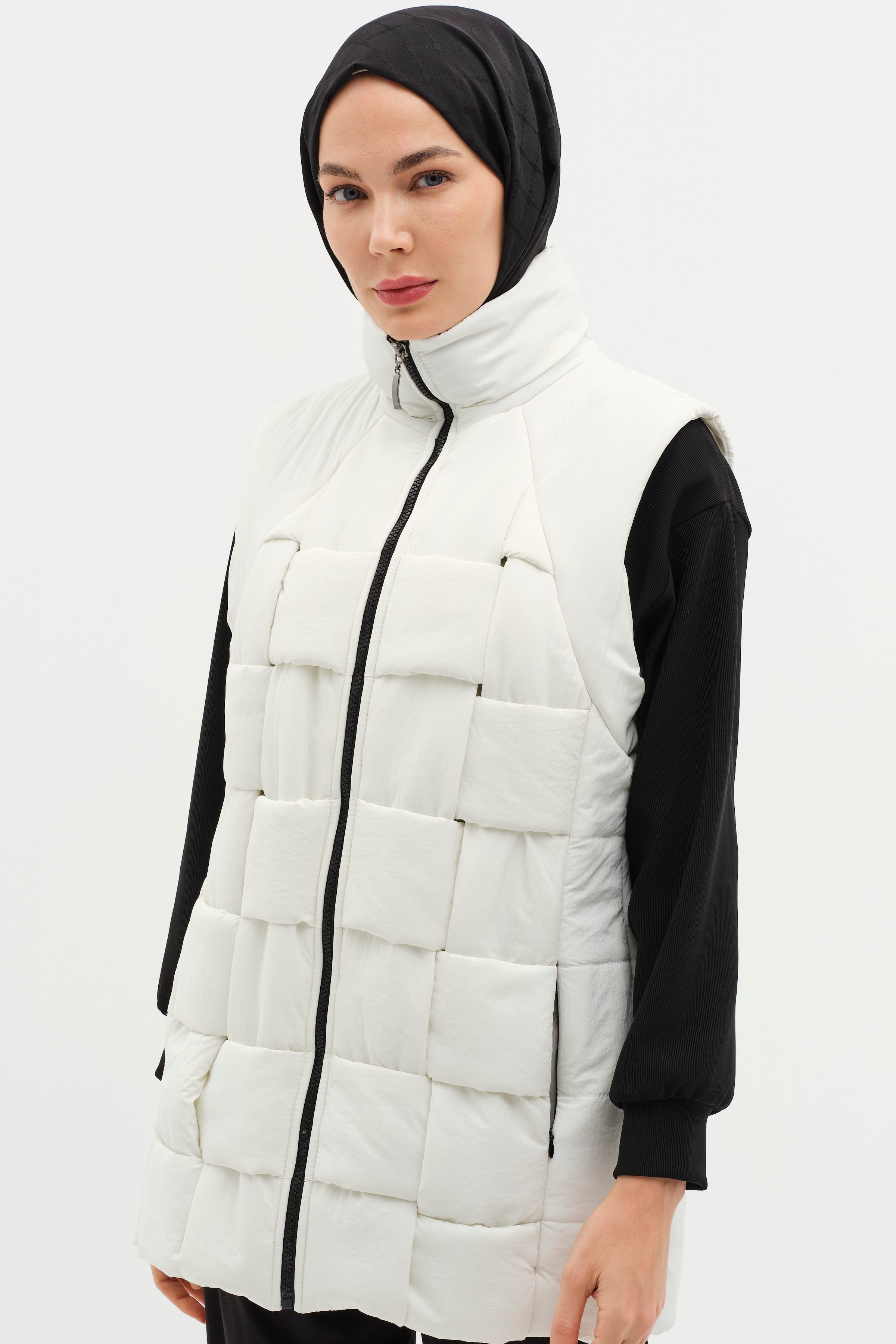 Örgü Model Kapitone Yelek - Ekru TUĞBA