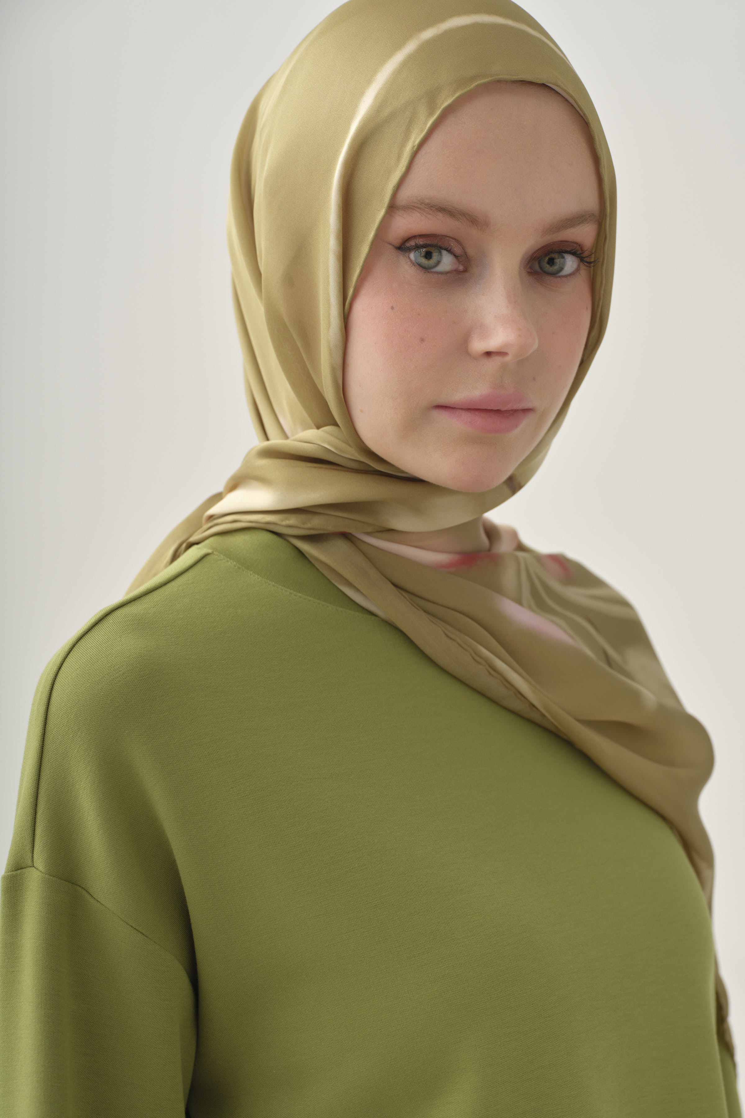 Örme Bluz Etek Takım - Olive TUGBA