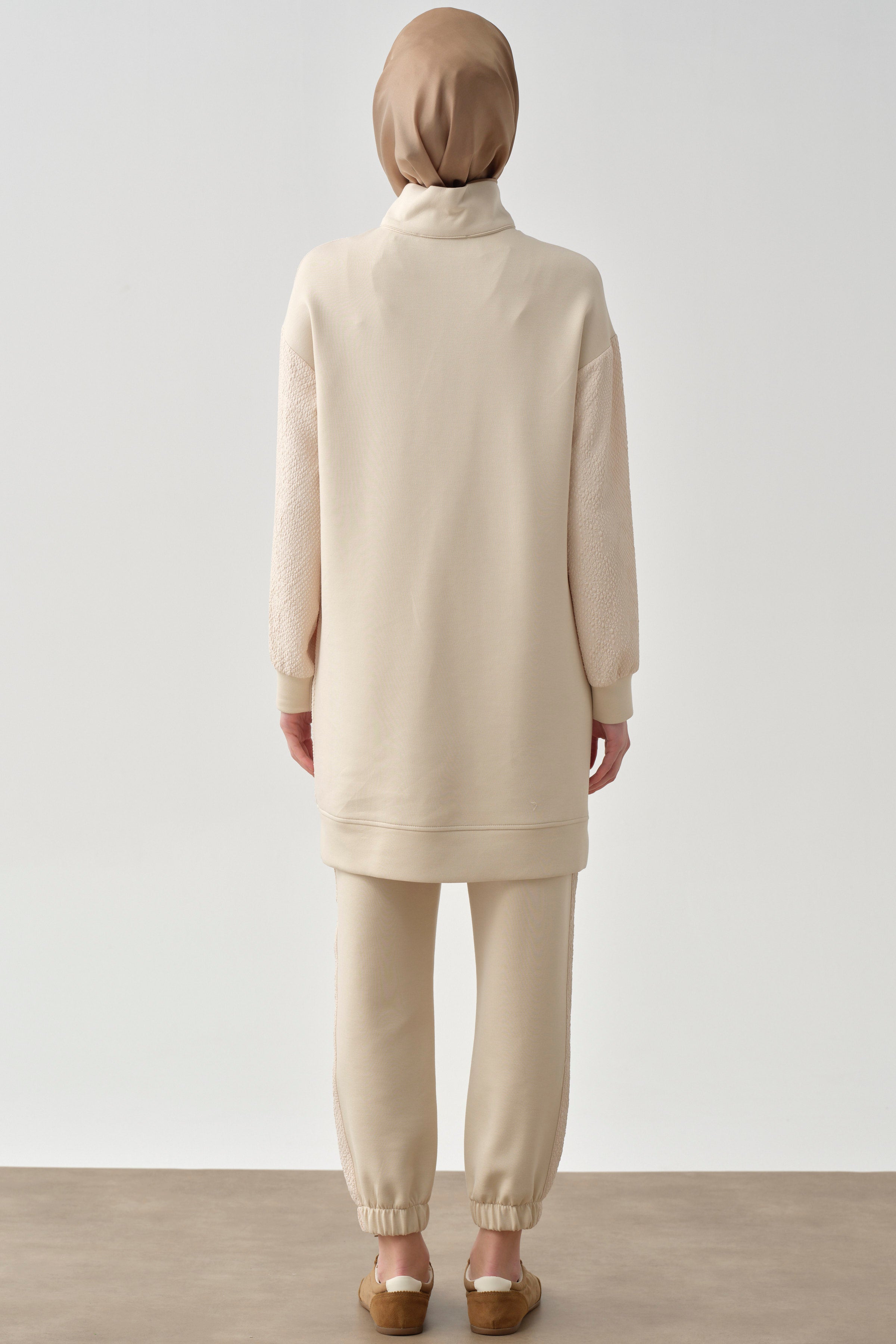 Örme Takım - Ekru TUGBA